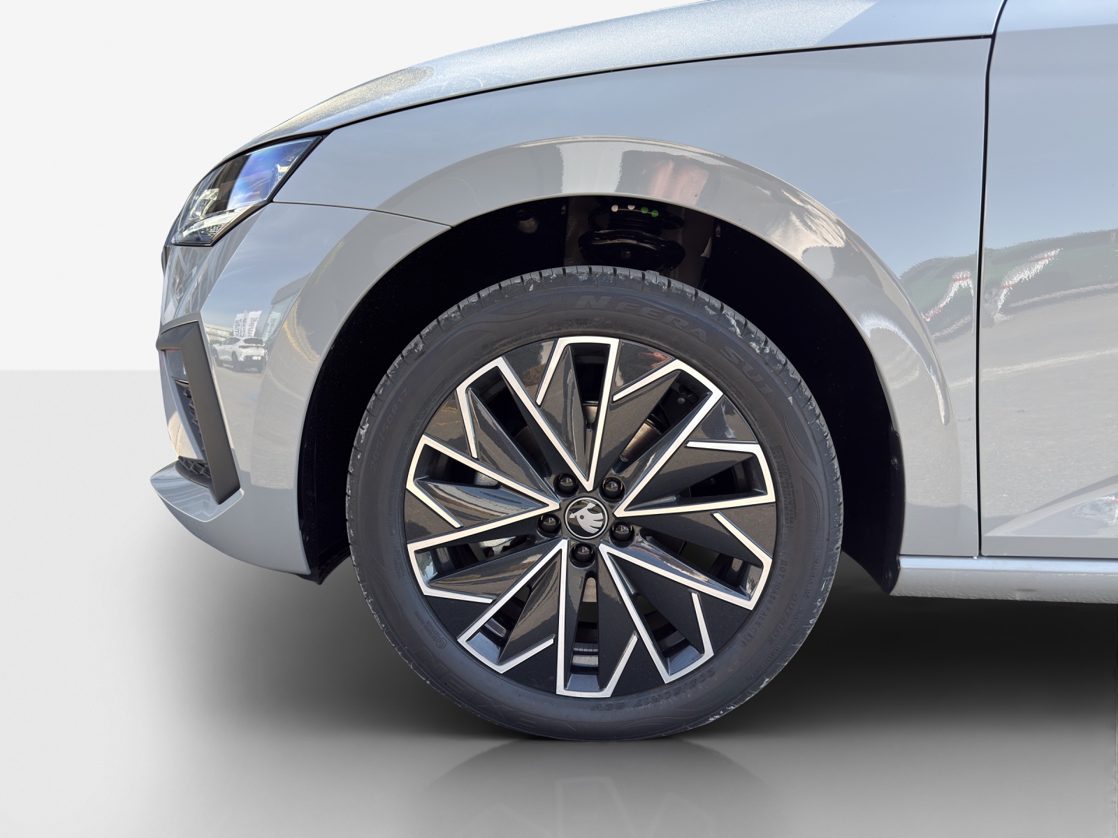 SKODA Dynamic-image-12