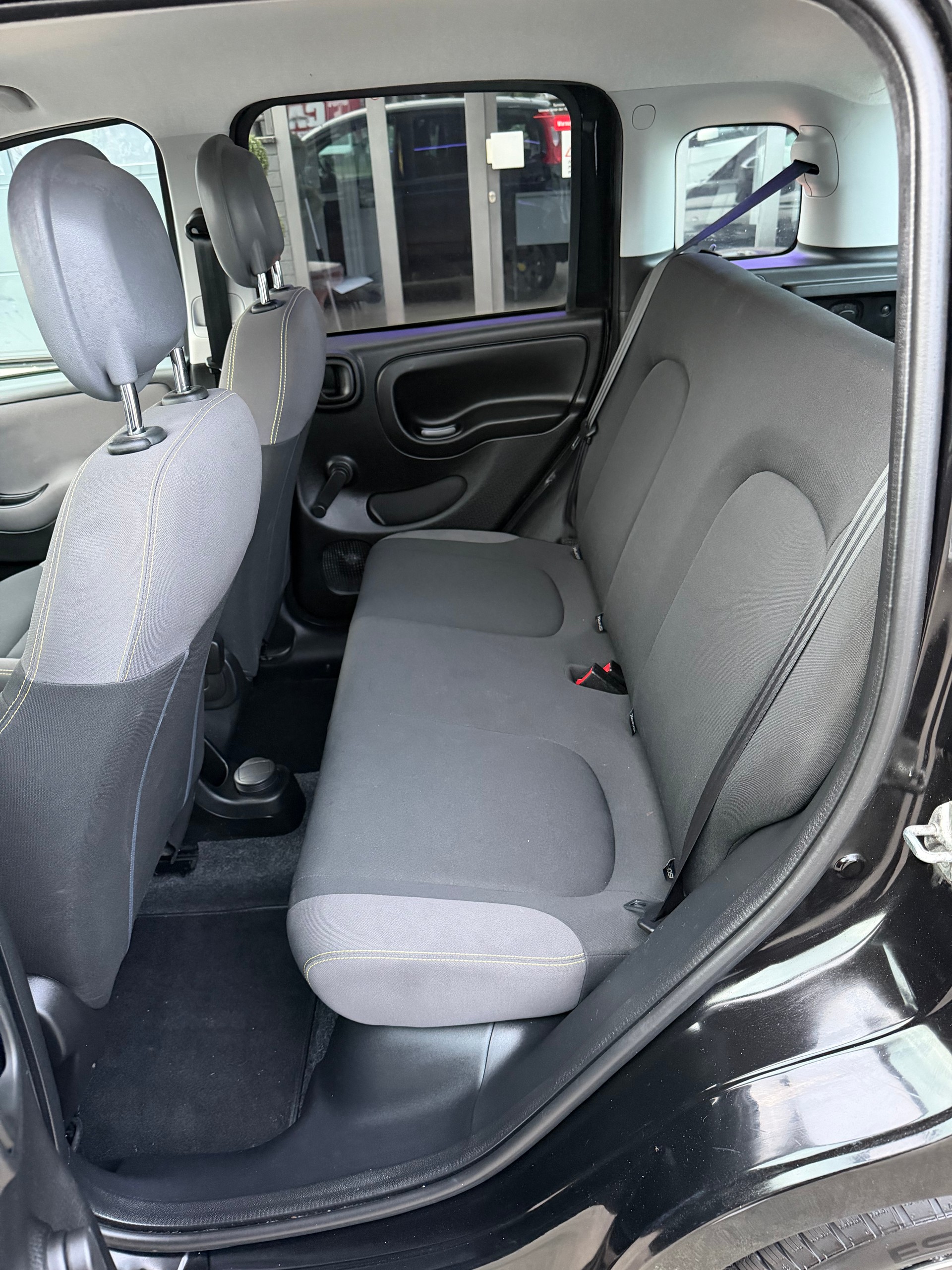 FIAT Panda 1.2 Young-image-16