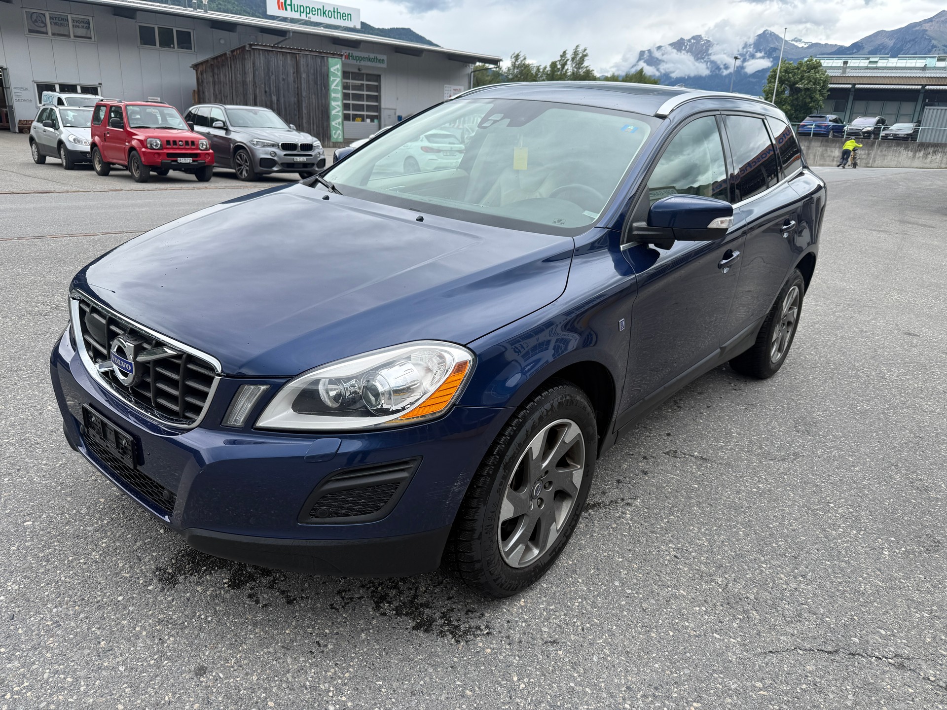 VOLVO XC60 D5 AWD OceanRace Geartronic-image-1