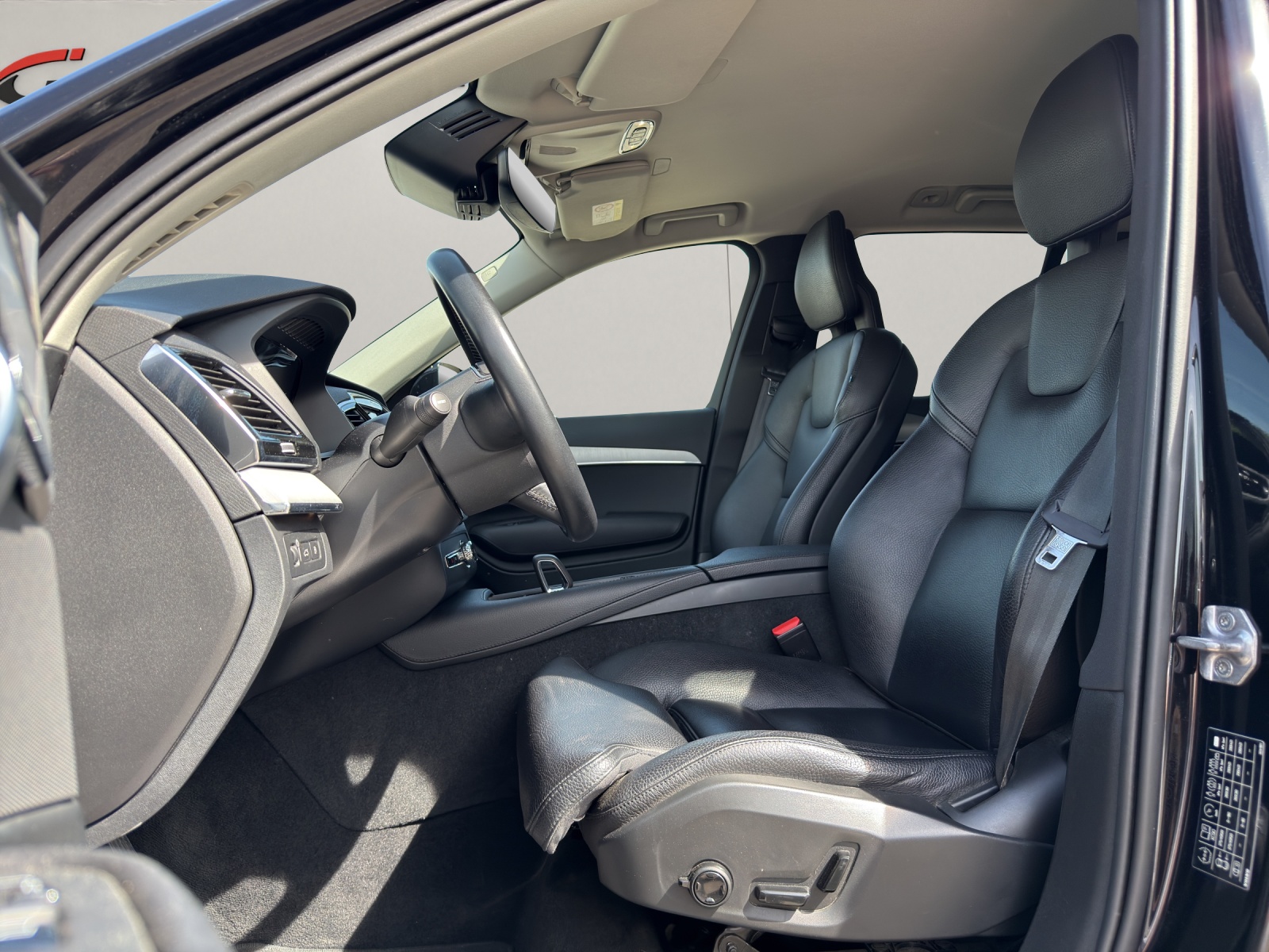 VOLVO XC90 2.0 T8 TE Inscription Expression 7P. eAWD-image-9