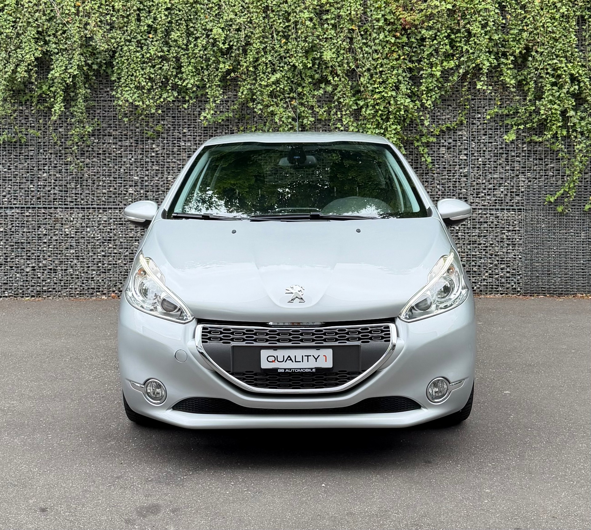 PEUGEOT 208 1.6 VTI Intuitive-image-7