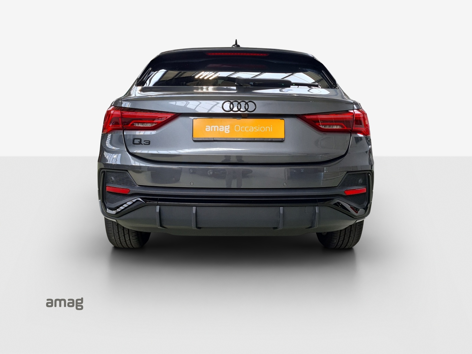 AUDI Q3 Sportback 45 TFSI e S line S-tronic-image-3