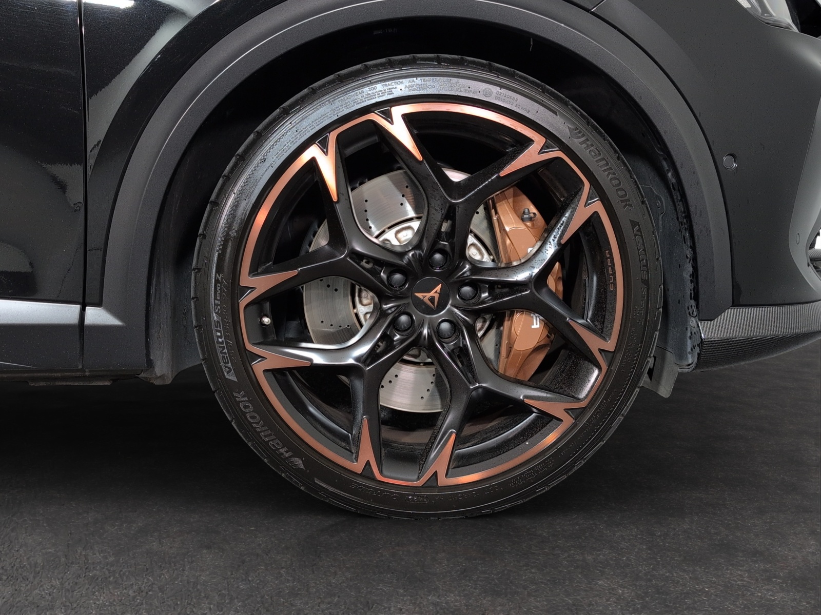 CUPRA Formentor 2.5TSI VZ5 4Drive DSG-image-4