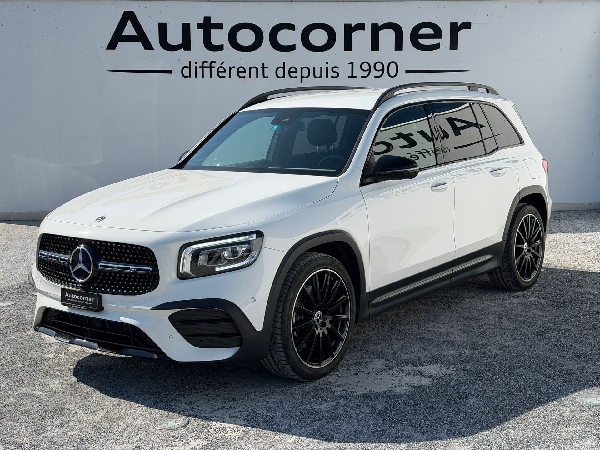 MERCEDES-BENZ GLB 250 AMG Line 8G-Tronic-image-0
