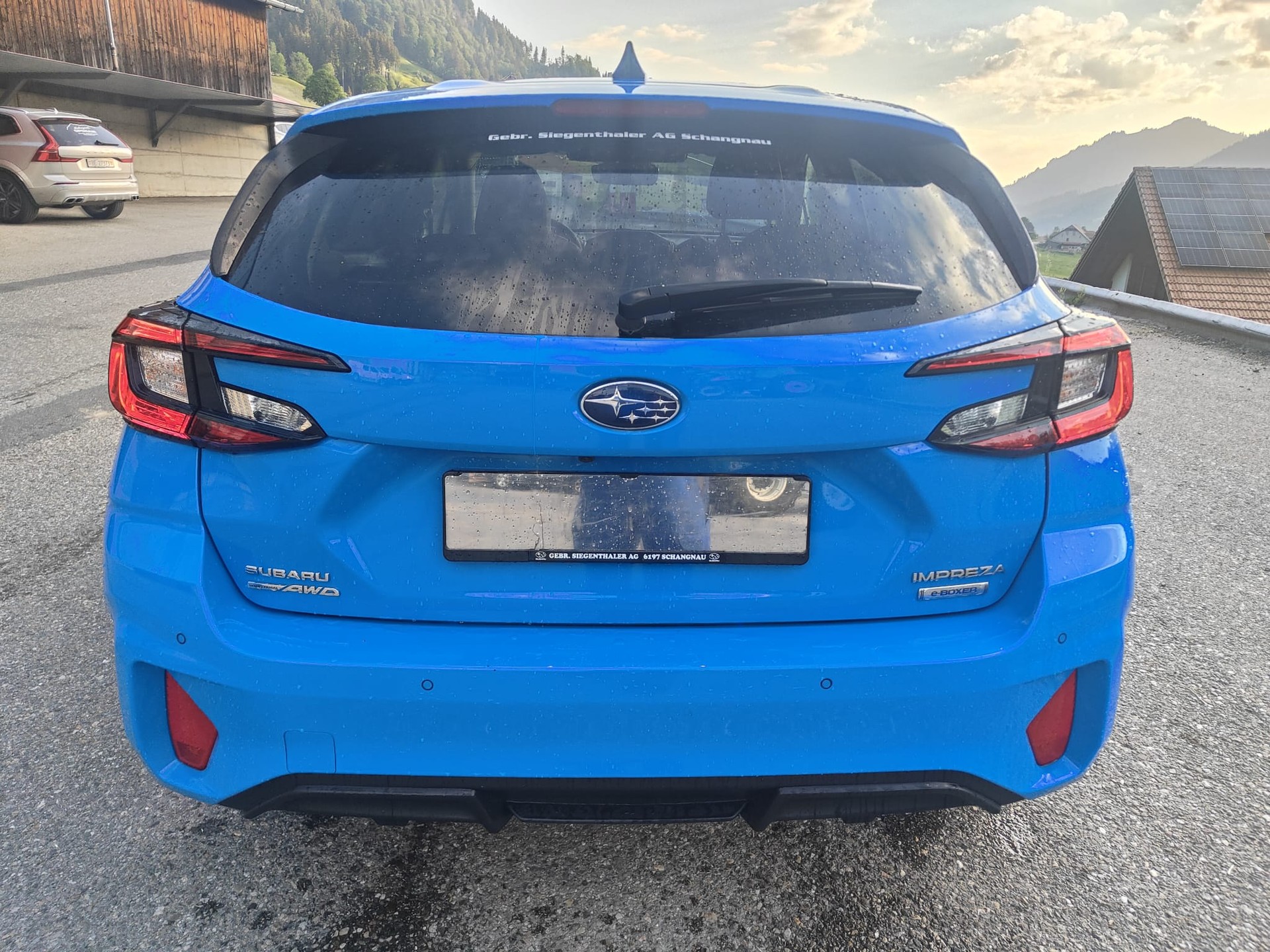 SUBARU Impreza 2.0 e-Boxer Luxury AWD Lineartronic-image-6