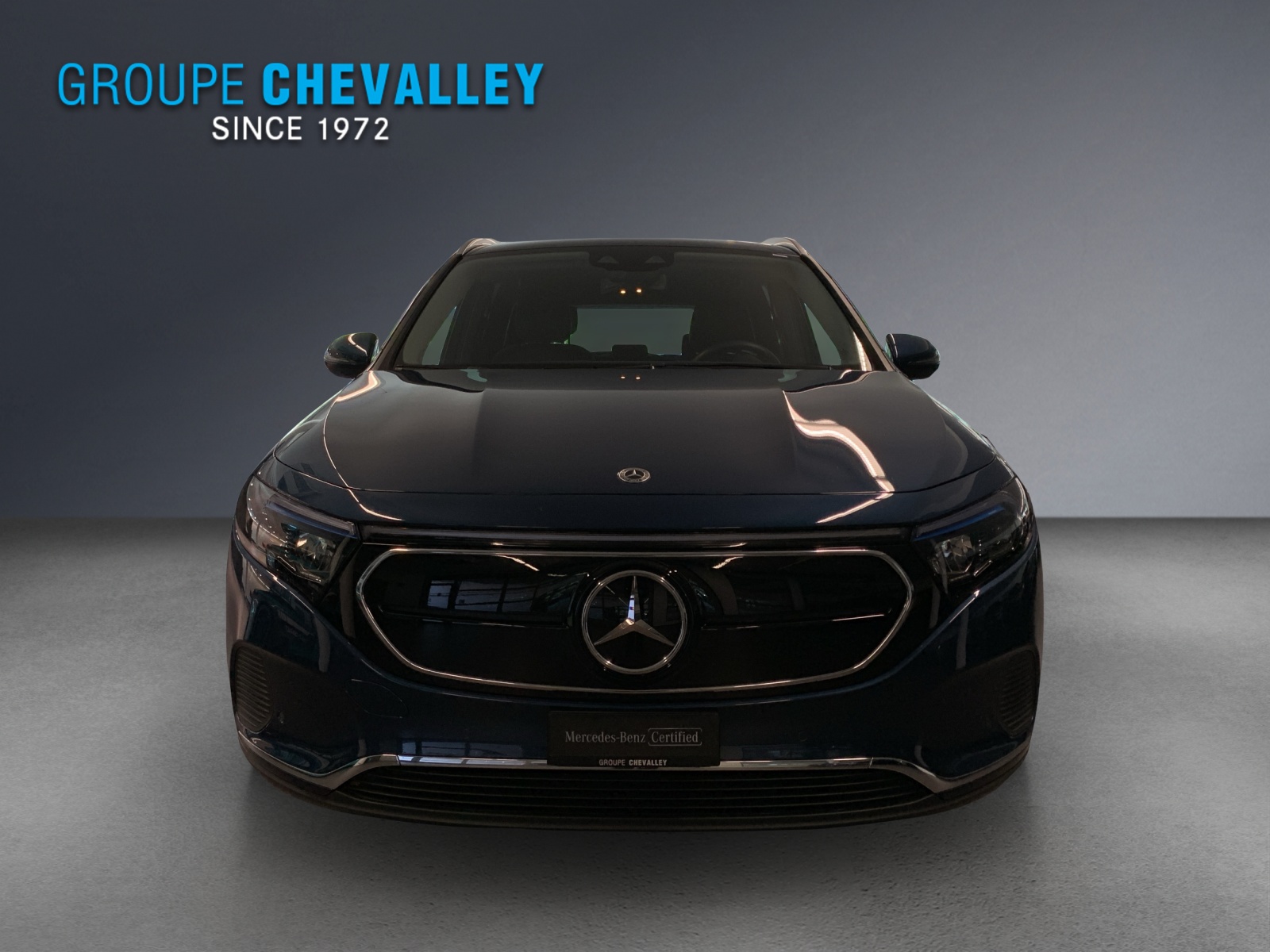 MERCEDES-BENZ EQA 250-showroom-element-1