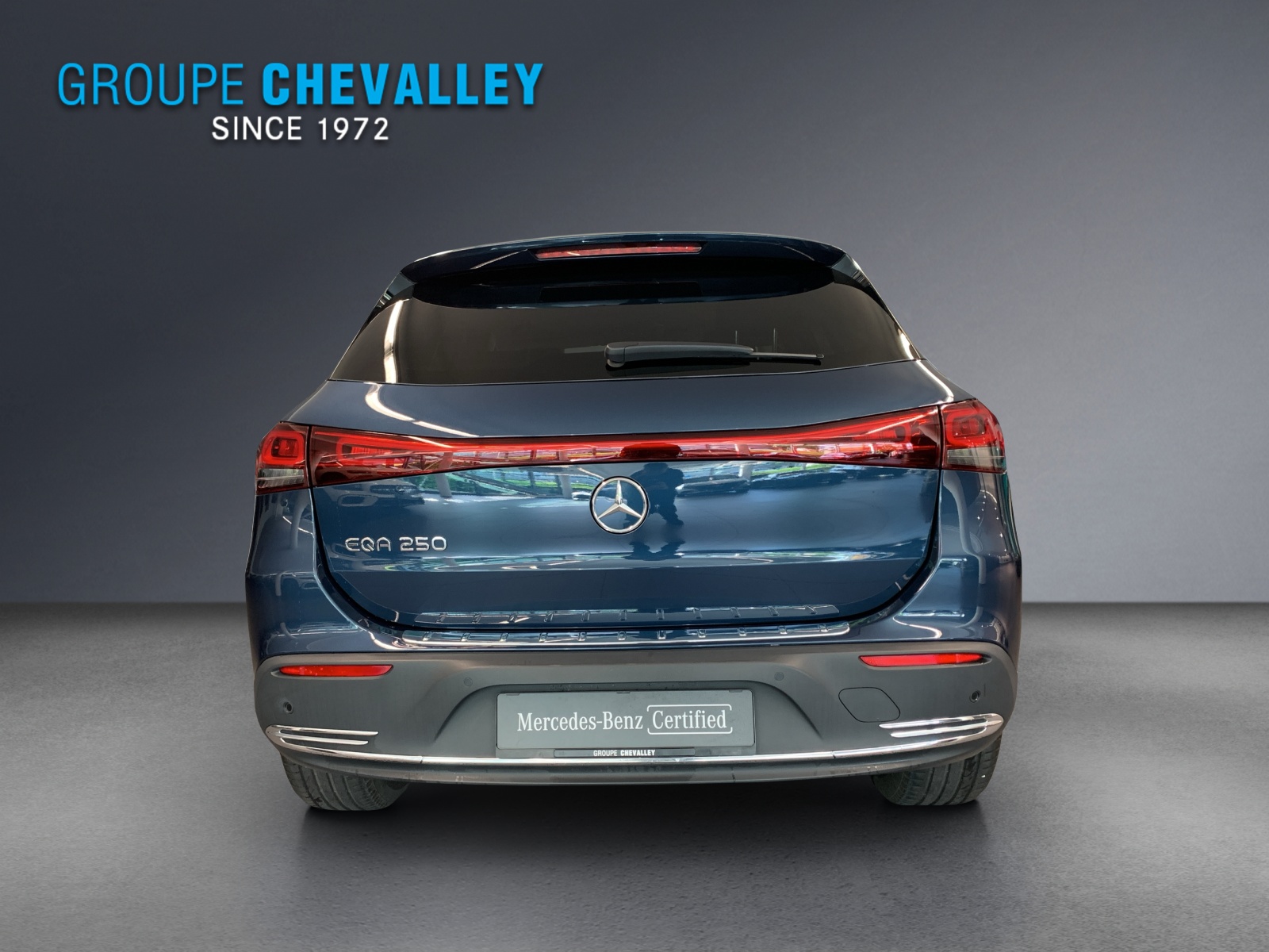 MERCEDES-BENZ EQA 250-image-4
