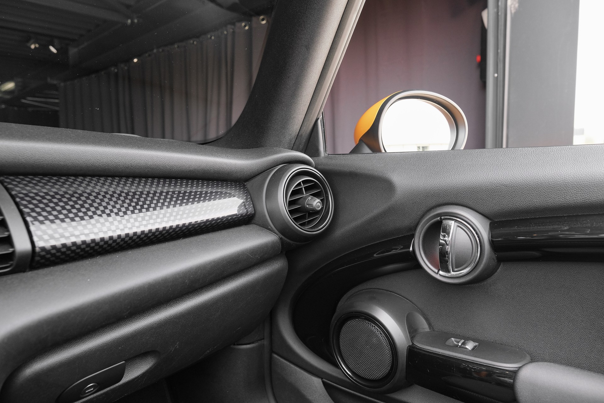 MINI Cooper S Cabriolet-image-19