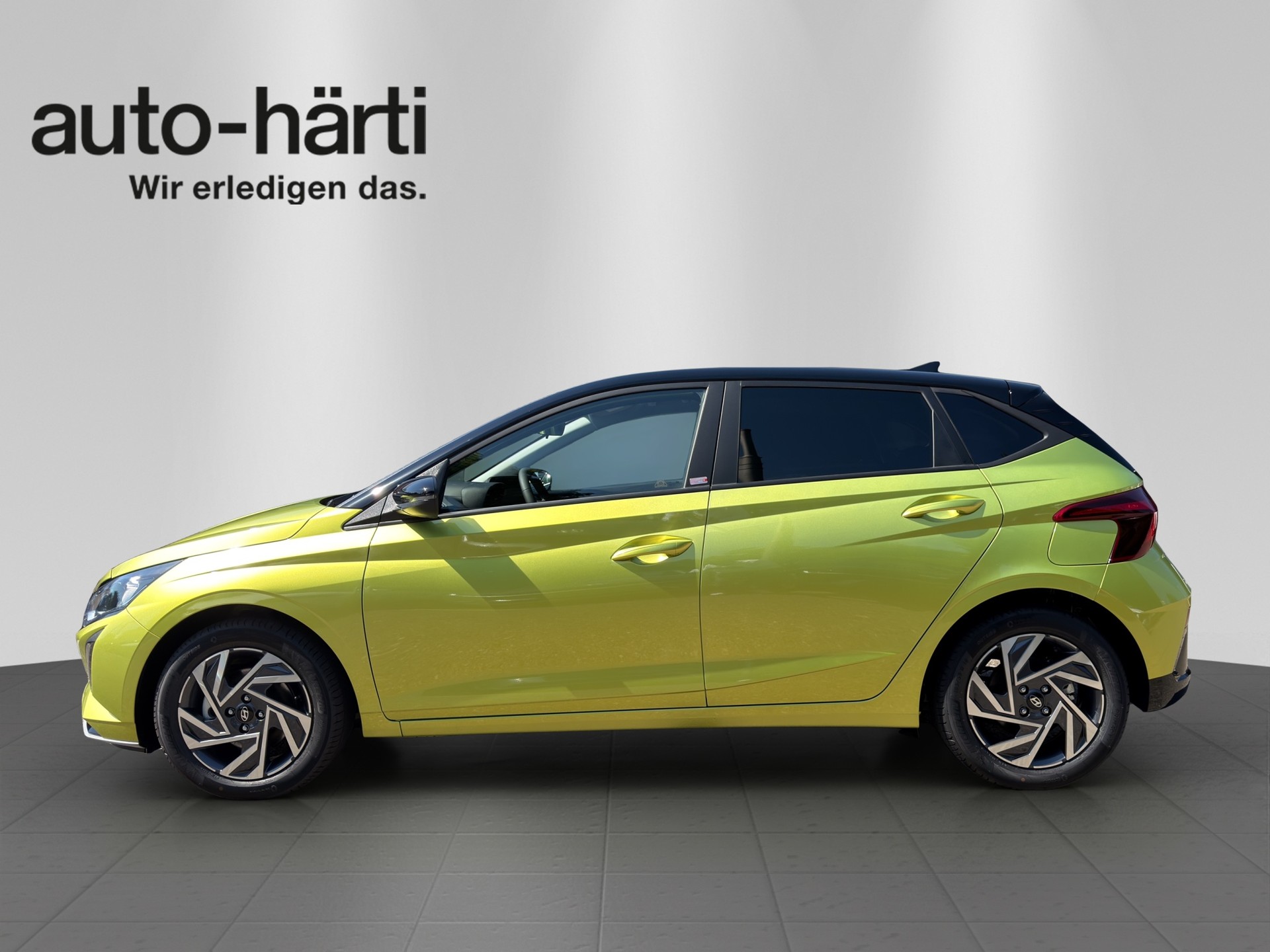 HYUNDAI i20 1.0 T-GDi Amplia DCT-showroom-element-1