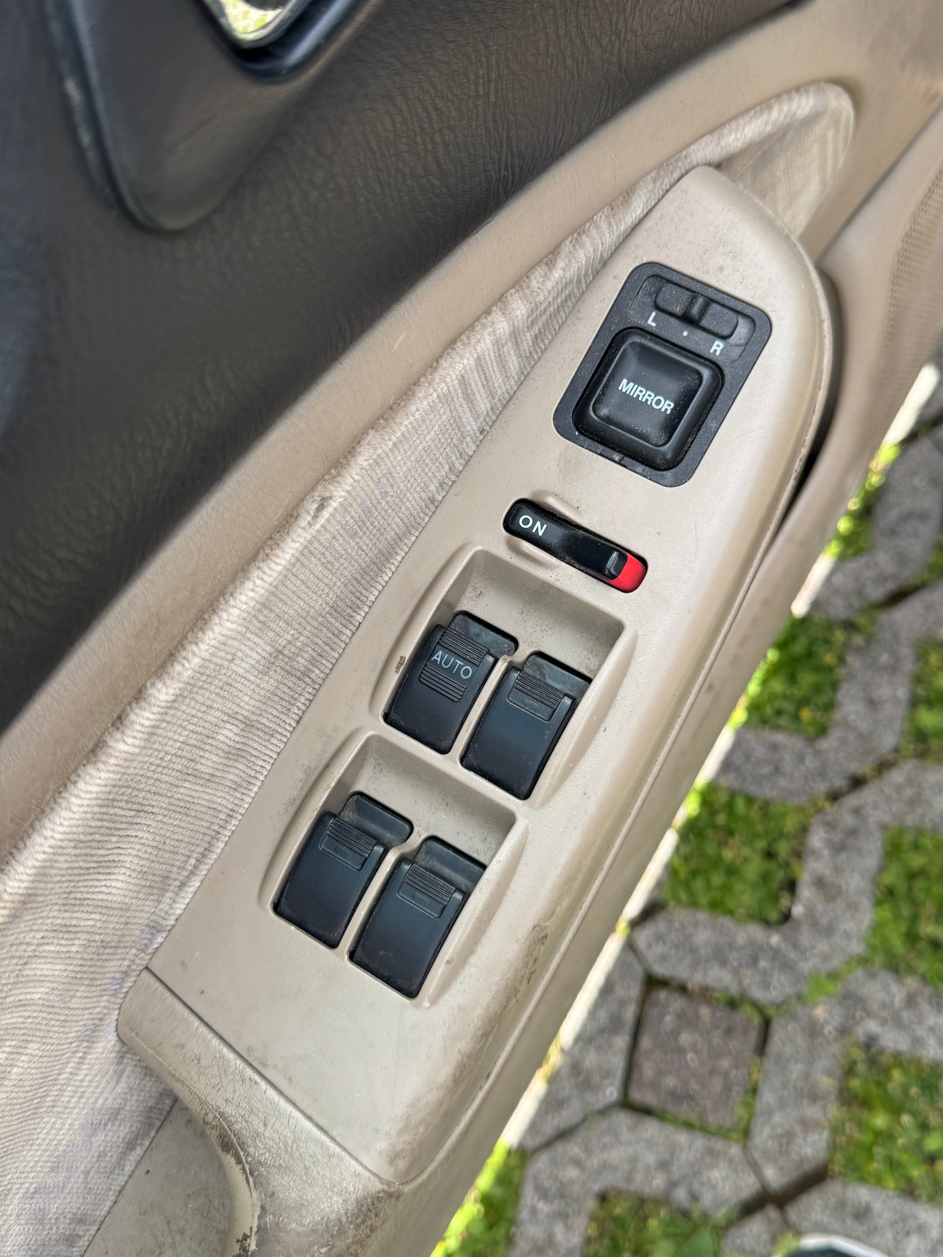 HONDA Accord 2.0i LS-image-6