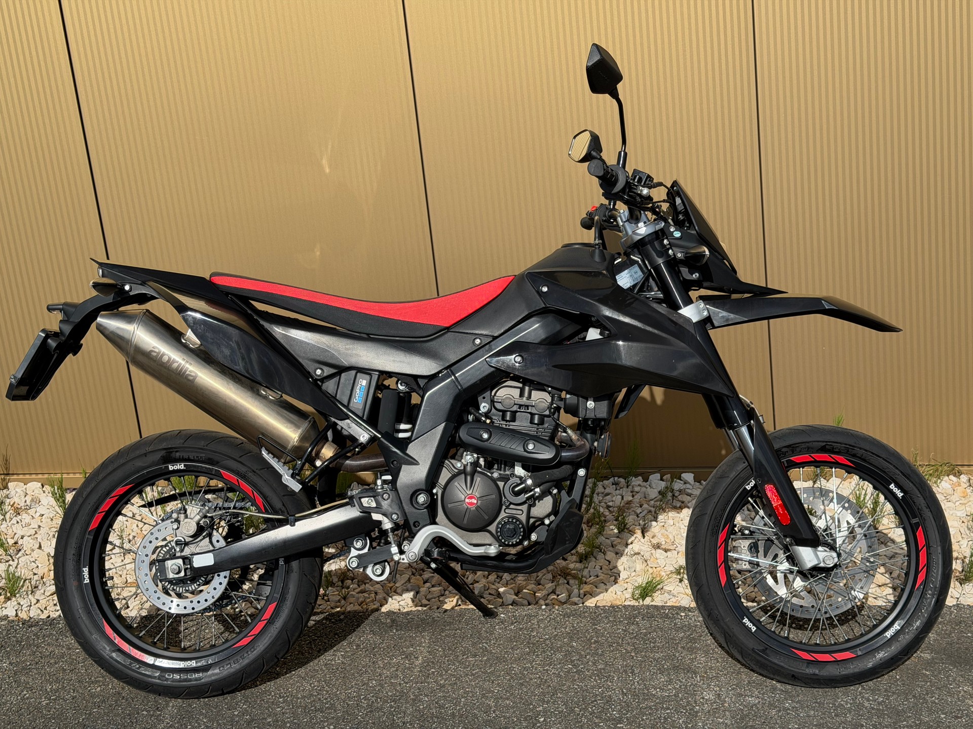 APRILIA SX 125-showroom-element-3