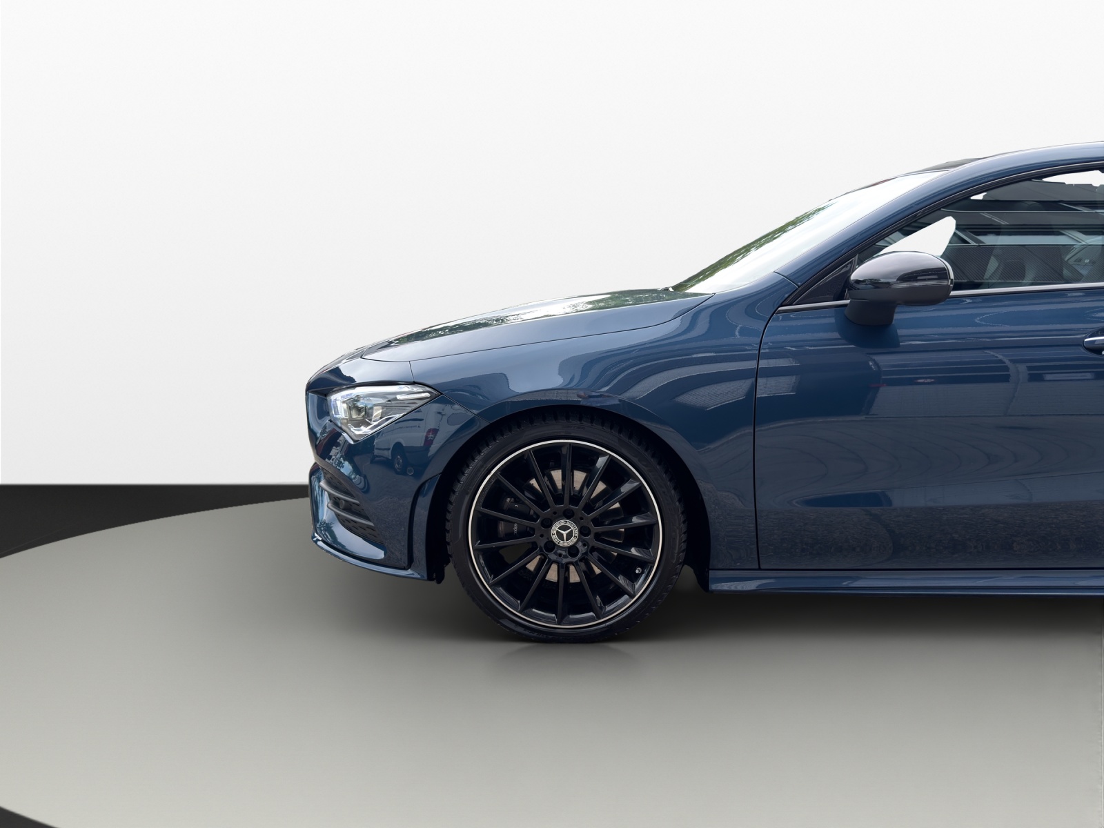 MERCEDES-BENZ CLA Shooting Brake 220 d 4Matic AMG Line-image-20