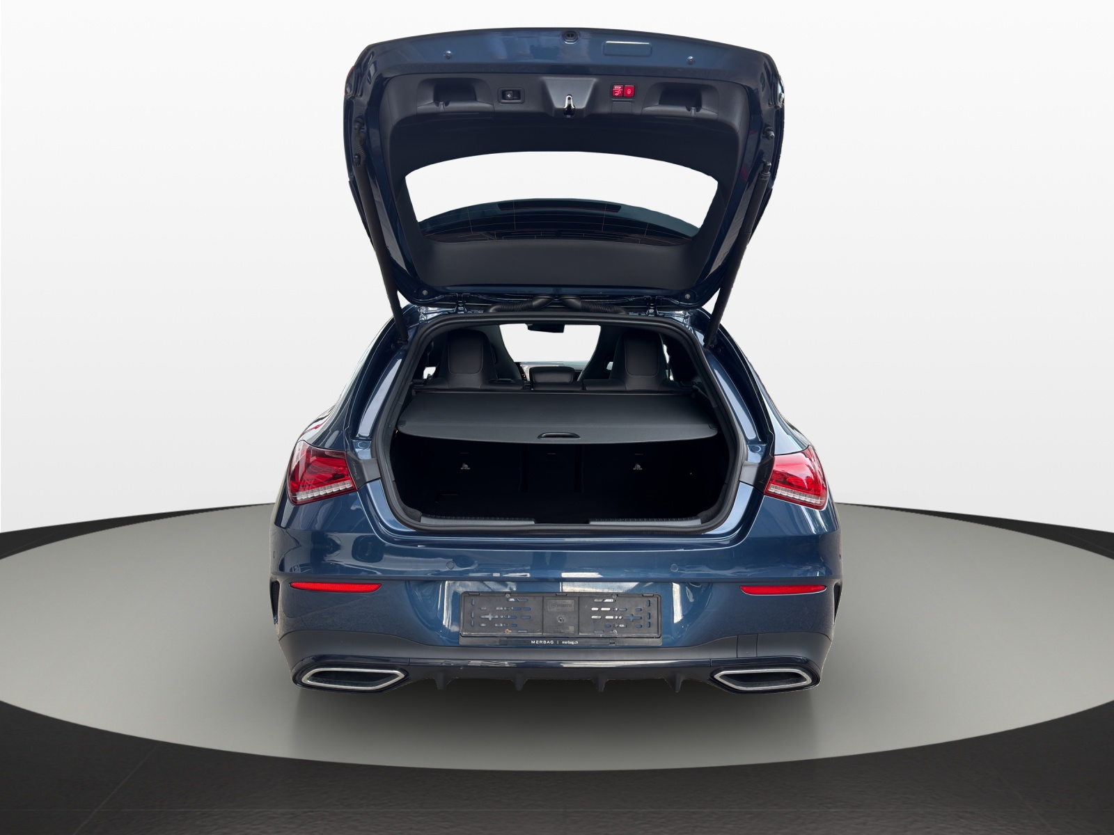 MERCEDES-BENZ CLA Shooting Brake 220 d 4Matic AMG Line-image-19