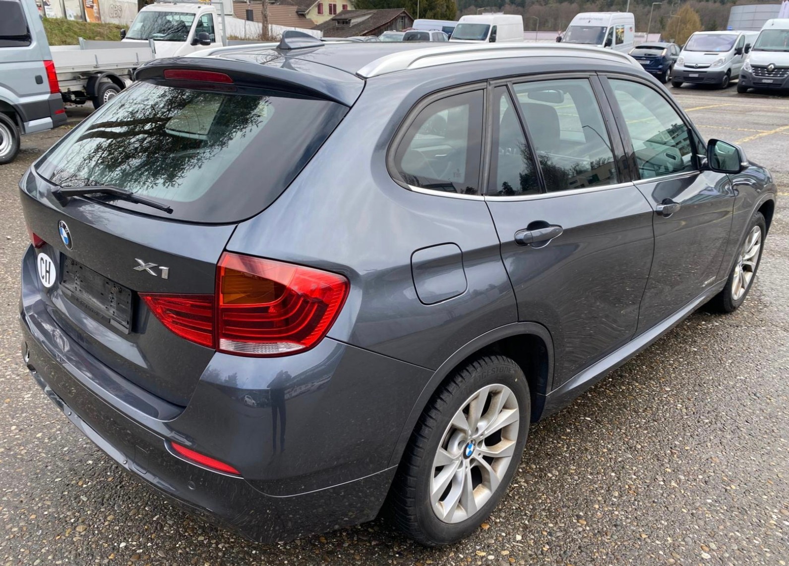 BMW X1 xDrive 28i Sport Line Steptronic-image-4
