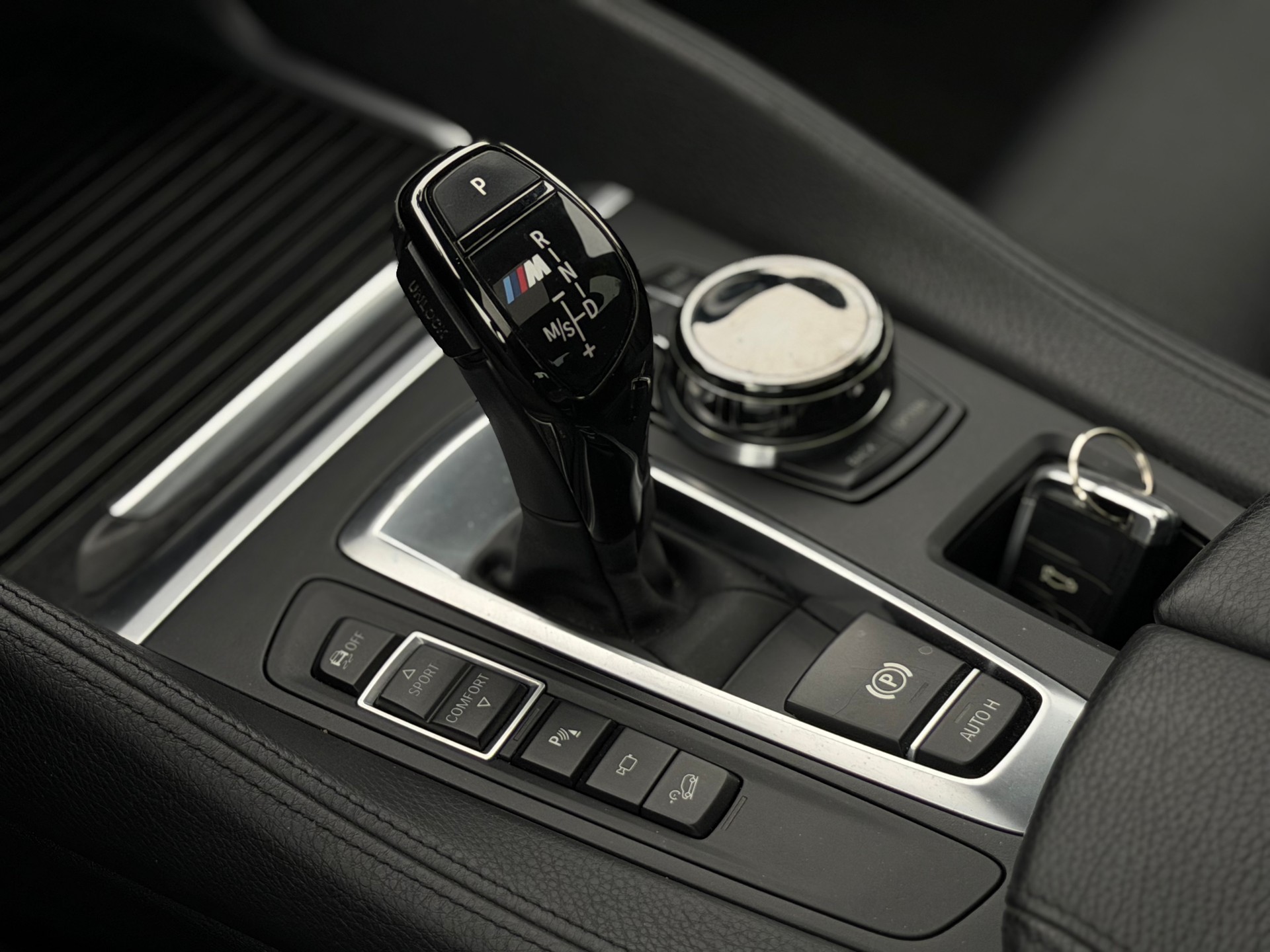 BMW X6 M50d Steptronic *GARANTIE*HEAD-Up*Standheiz.*Night Vis.*Facelift*M-Sport*-image-14