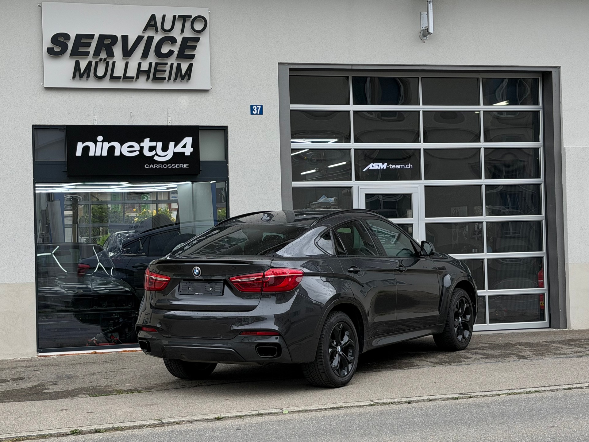 BMW X6 M50d Steptronic *GARANTIE*HEAD-Up*Standheiz.*Night Vis.*Facelift*M-Sport*-image-5