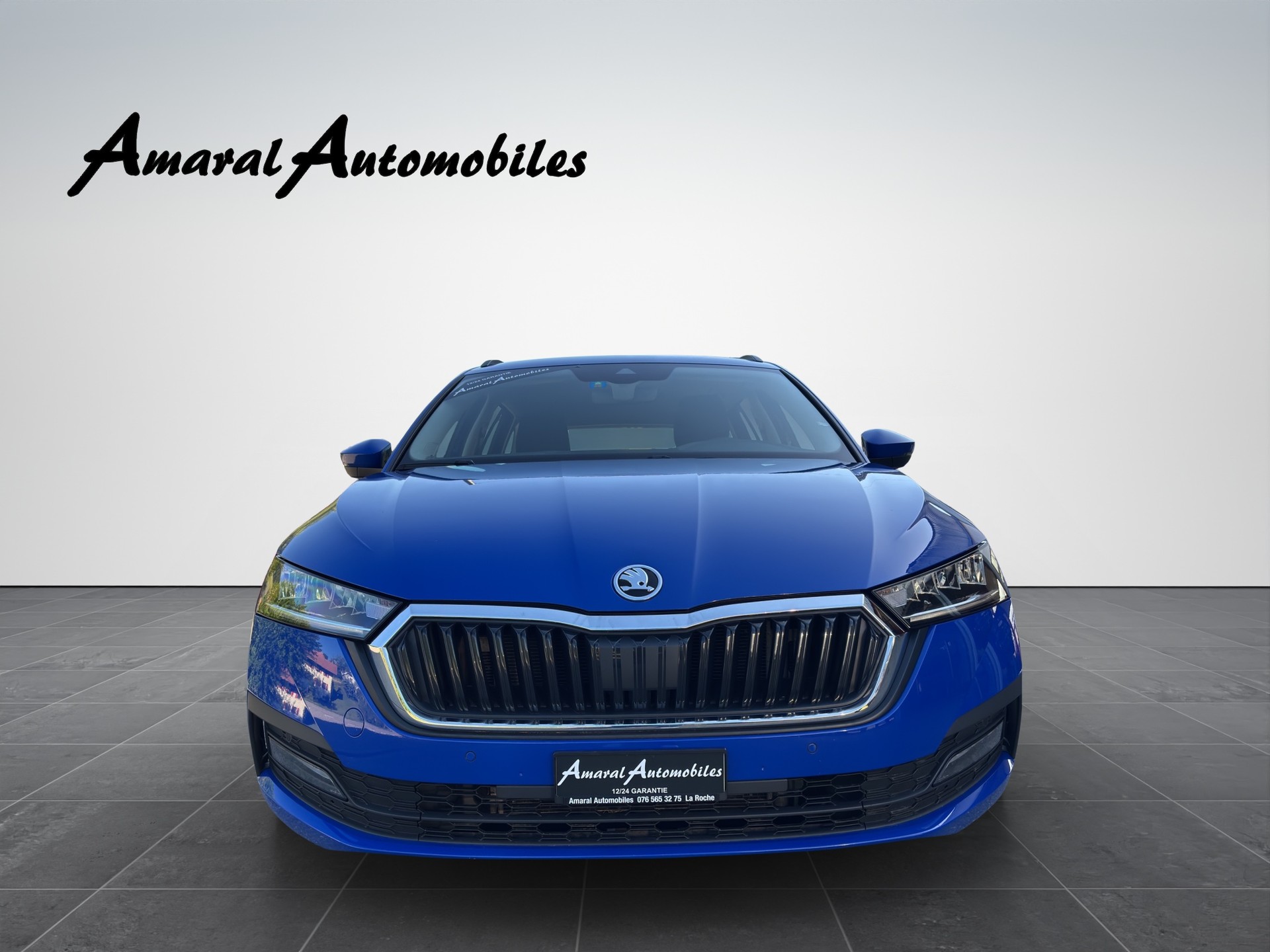 SKODA Octavia Combi 2.0 TDI DSG Ambition-image-1