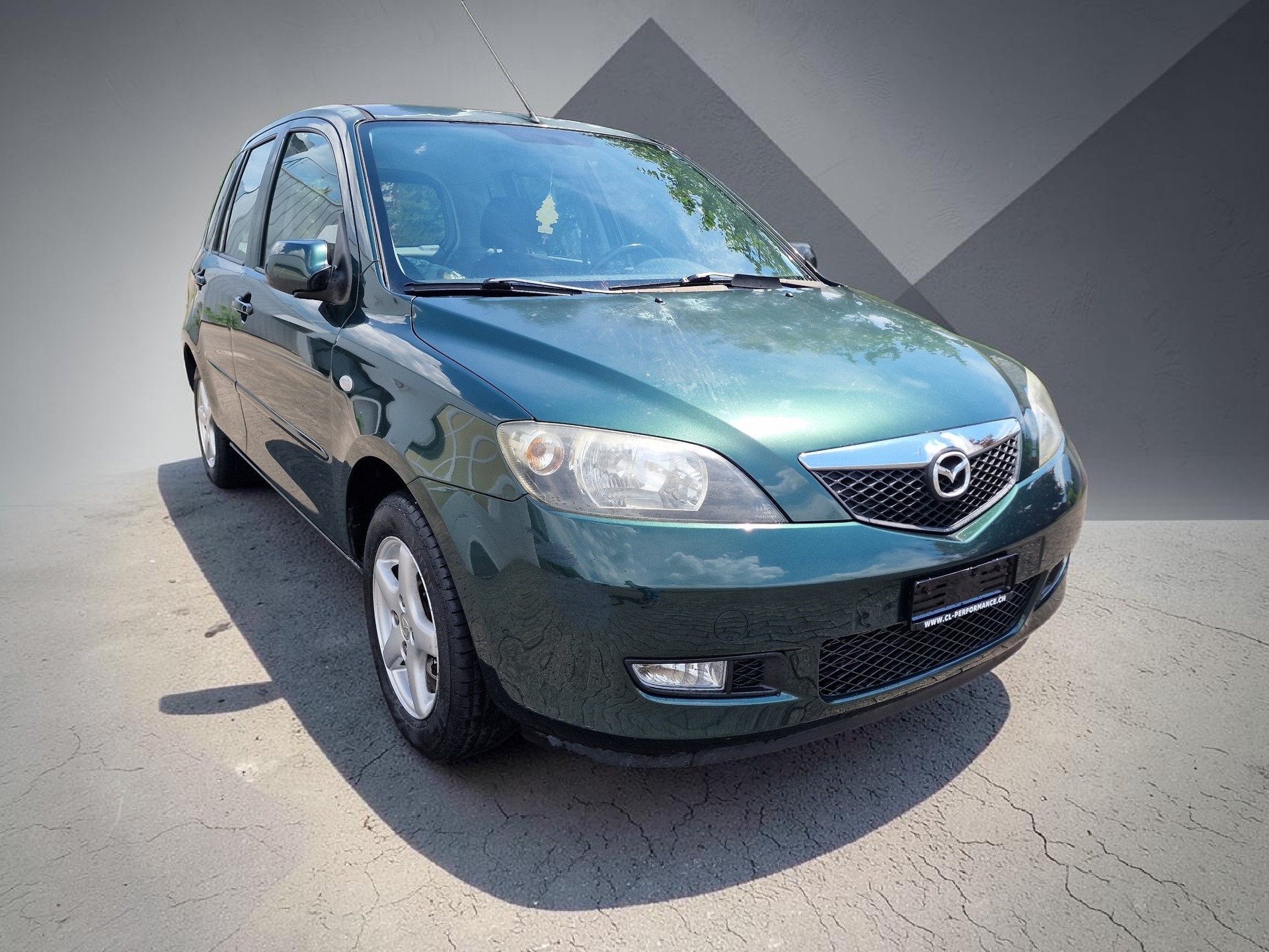 MAZDA 2 1.6i 16V Sport ab MFK 12Mt Gara 8xAlu Klima-image-3