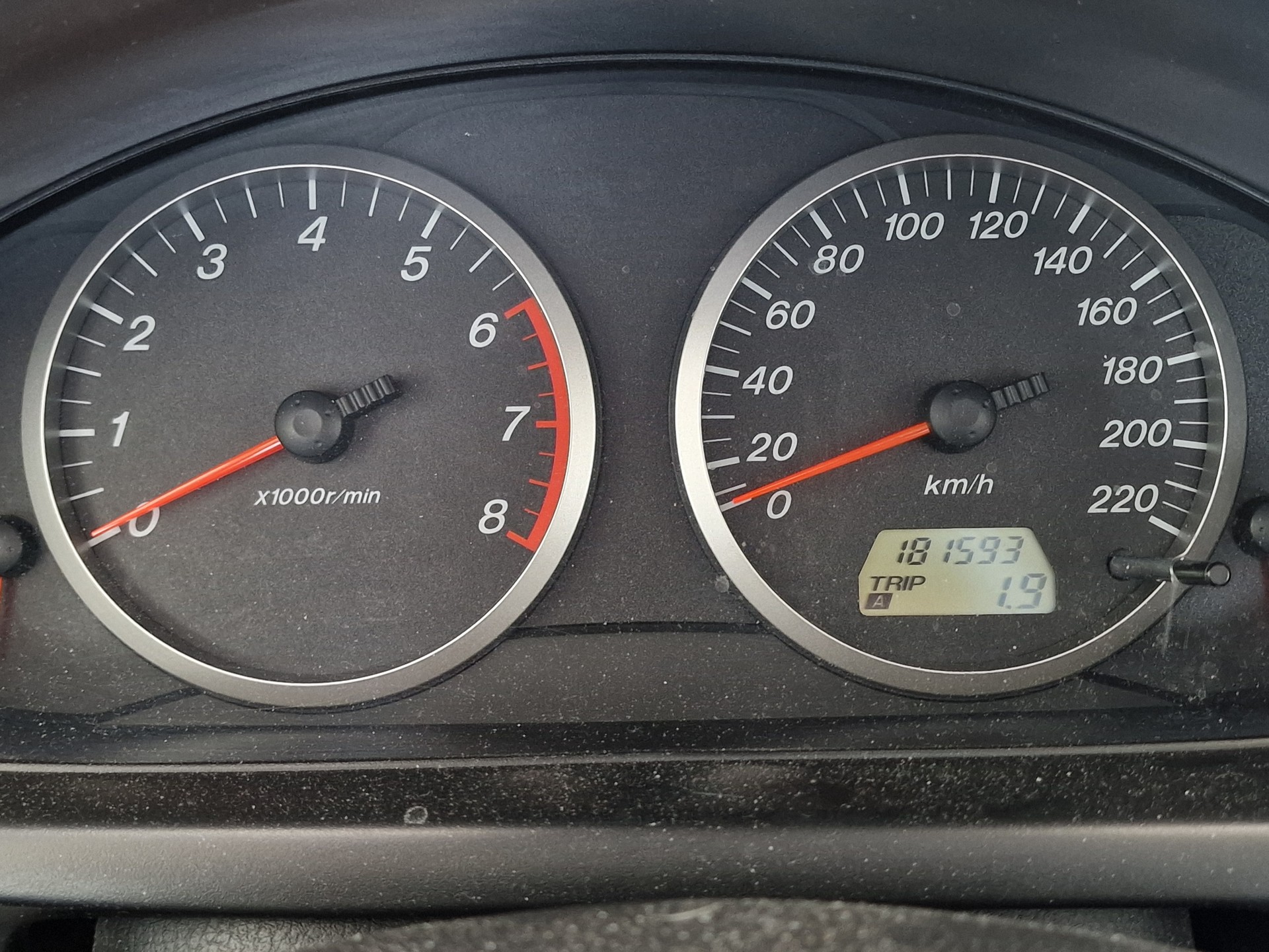 MAZDA 2 1.6i 16V Sport ab MFK 12Mt Gara 8xAlu Klima-image-14