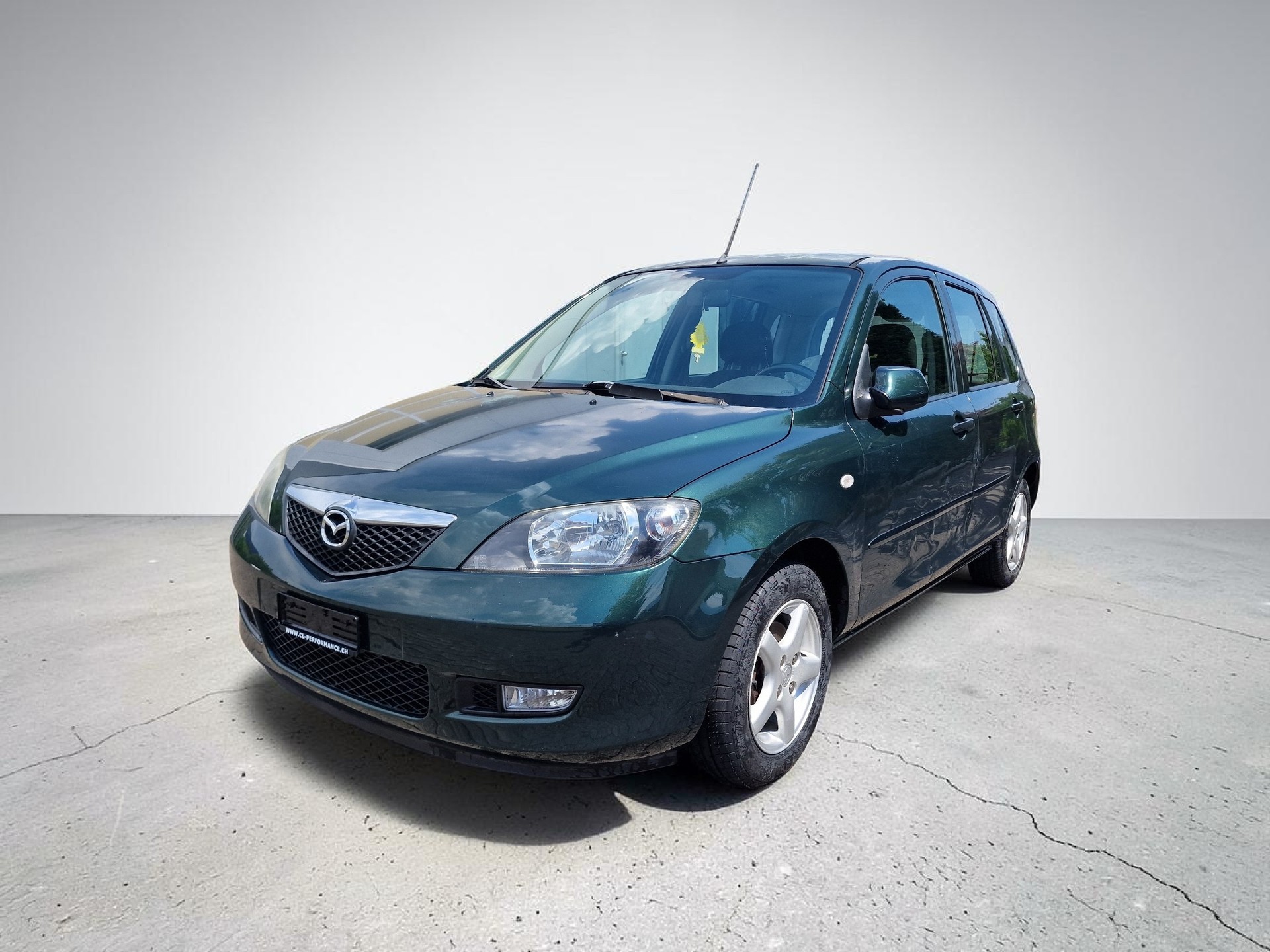 MAZDA 2 1.6i 16V Sport ab MFK 12Mt Gara 8xAlu Klima-image-1