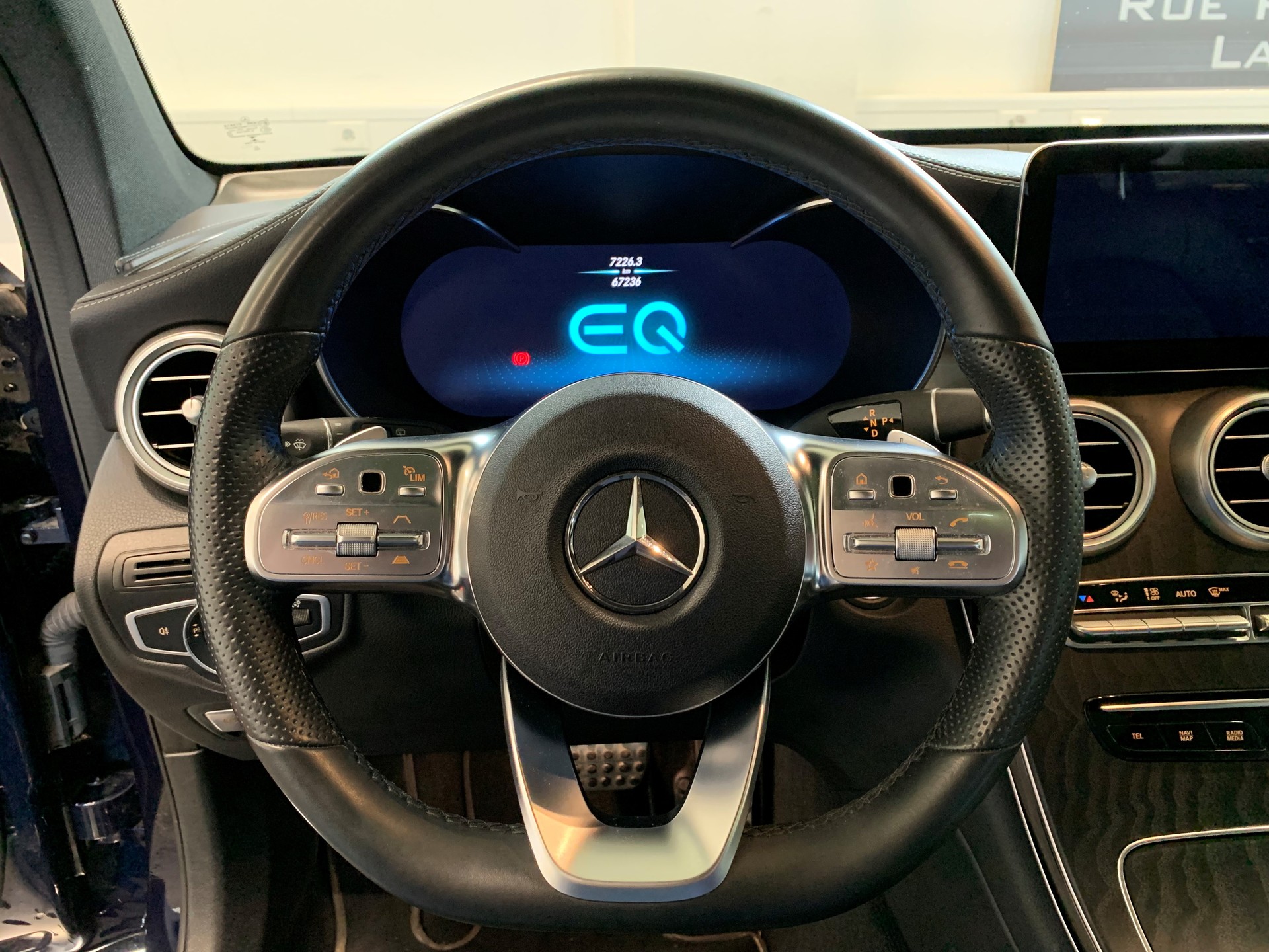 MERCEDES-BENZ GLC 300 de 4Matic 9G-Tronic-image-12
