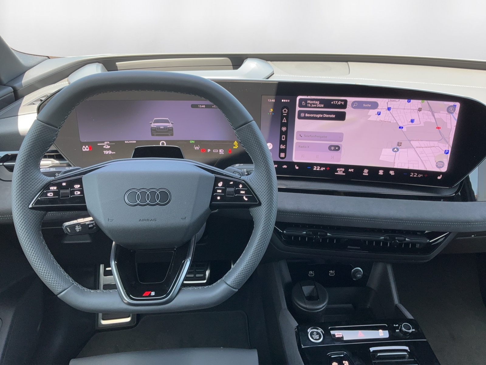 AUDI Q6 e-tron quattro-image-6