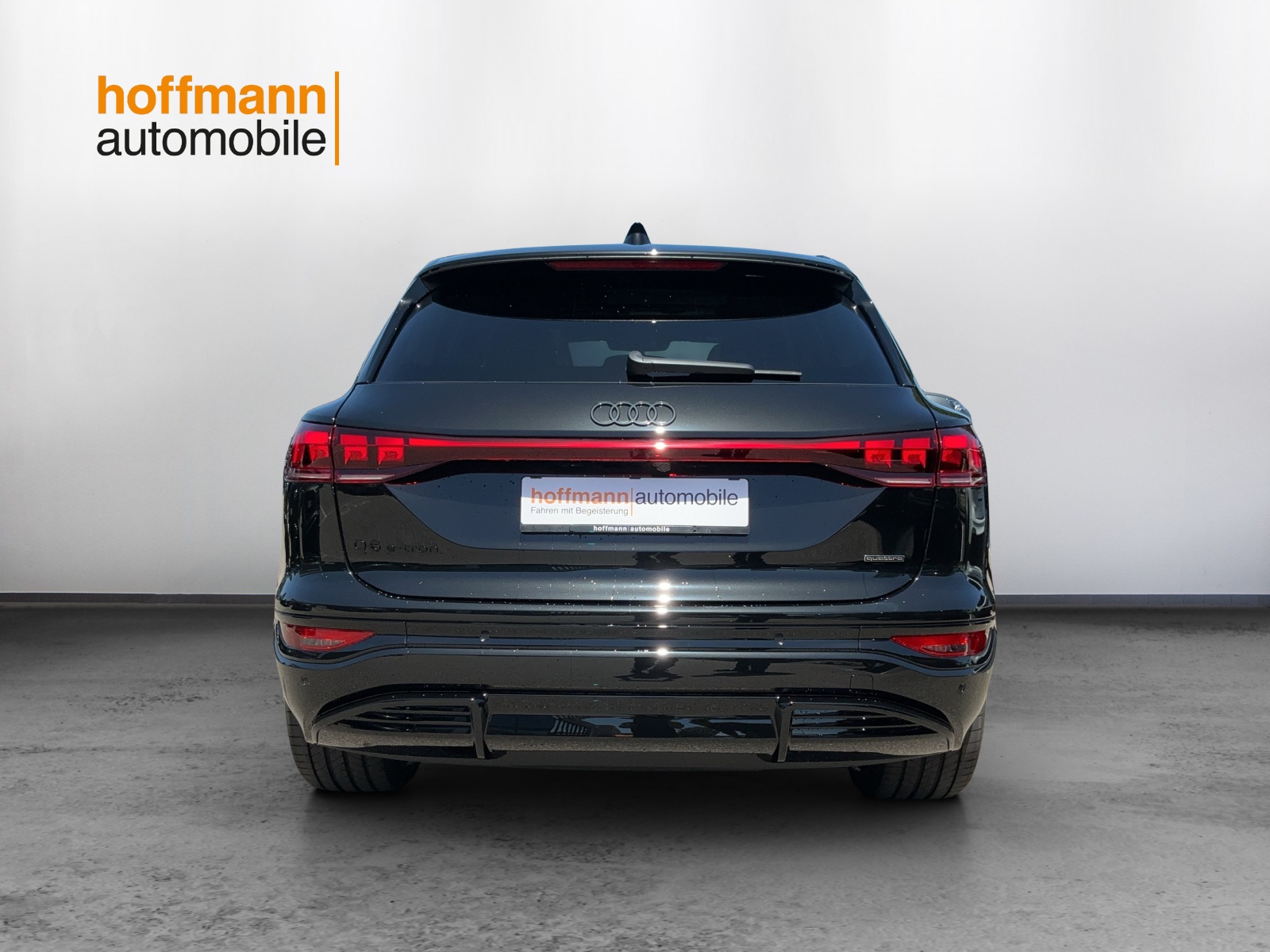 AUDI Q6 e-tron quattro-image-4