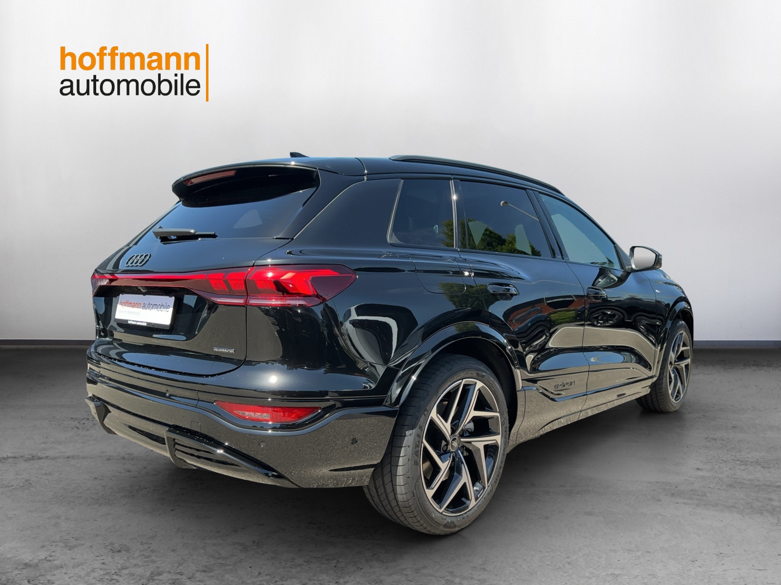 AUDI Q6 e-tron quattro-image-3