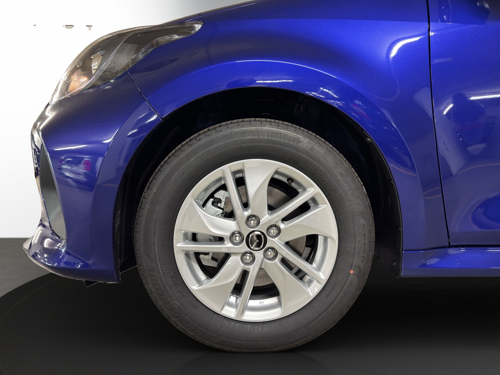 MAZDA 2 Hybrid Prime-line-image-6