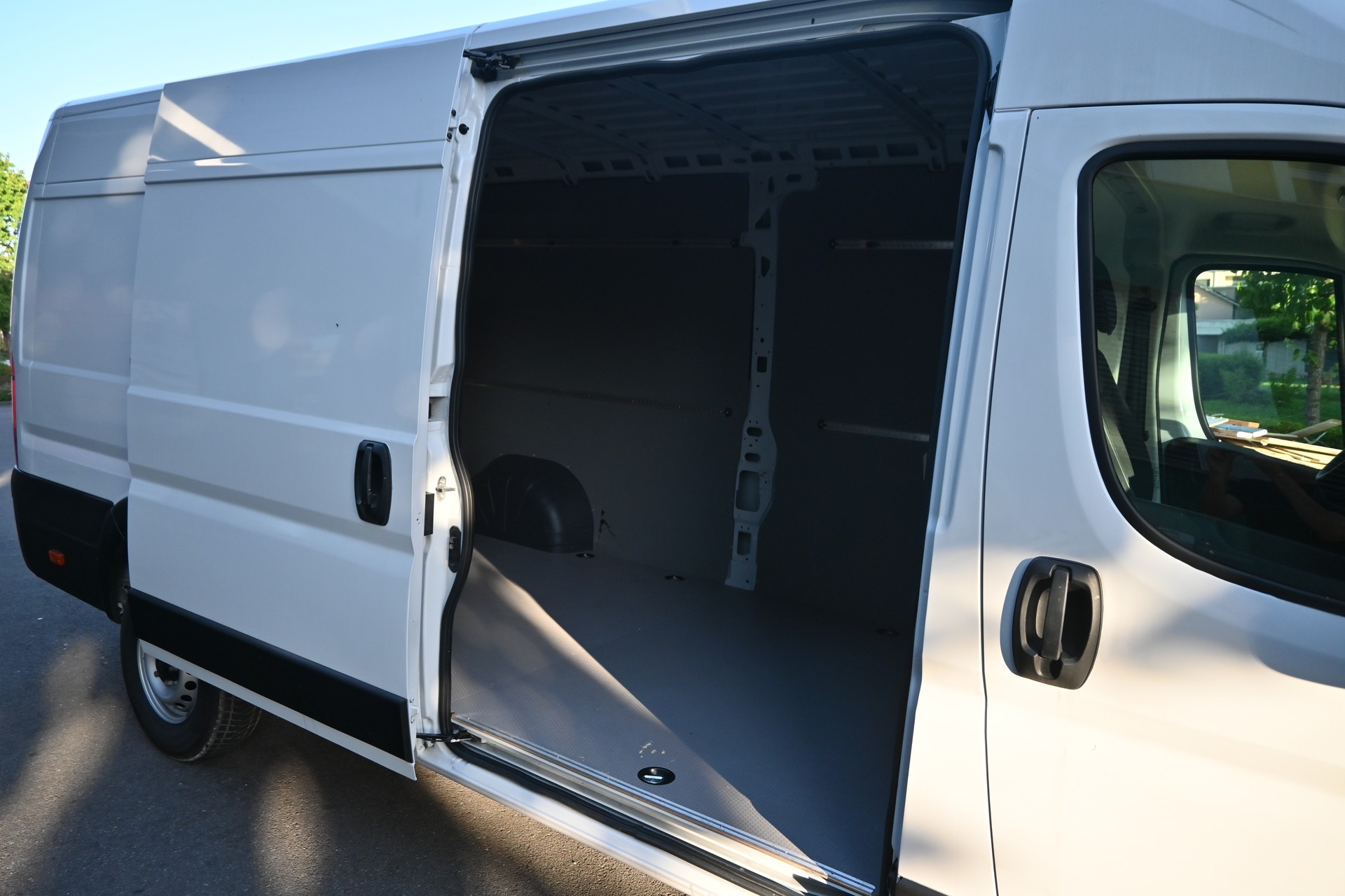 PEUGEOT Boxer Kaw. 435 L4H2 2.2 BlueHDi 180 S/S-image-5