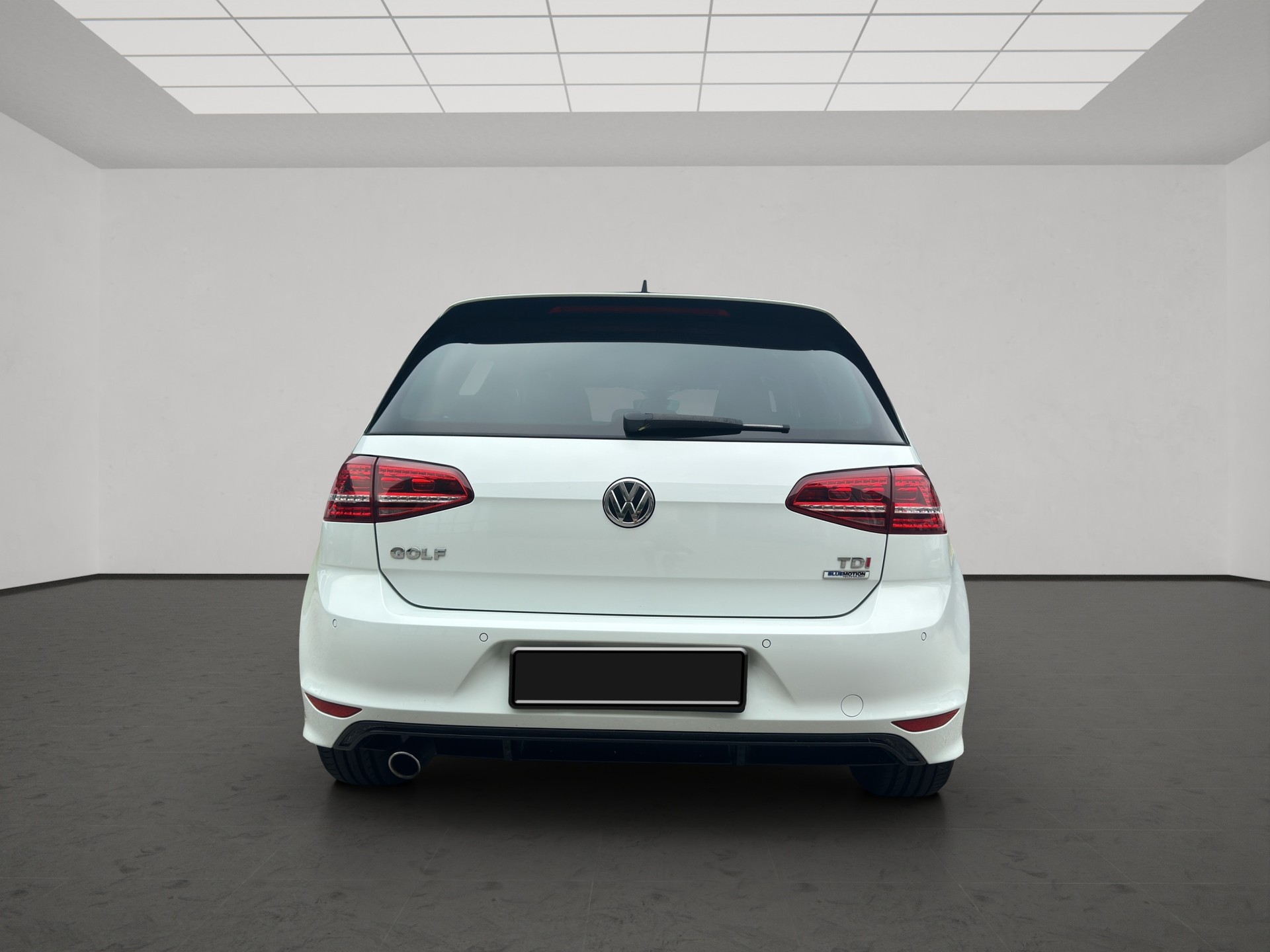 VW Golf 1.6 TDI Lounge R-Line DSG-image-5