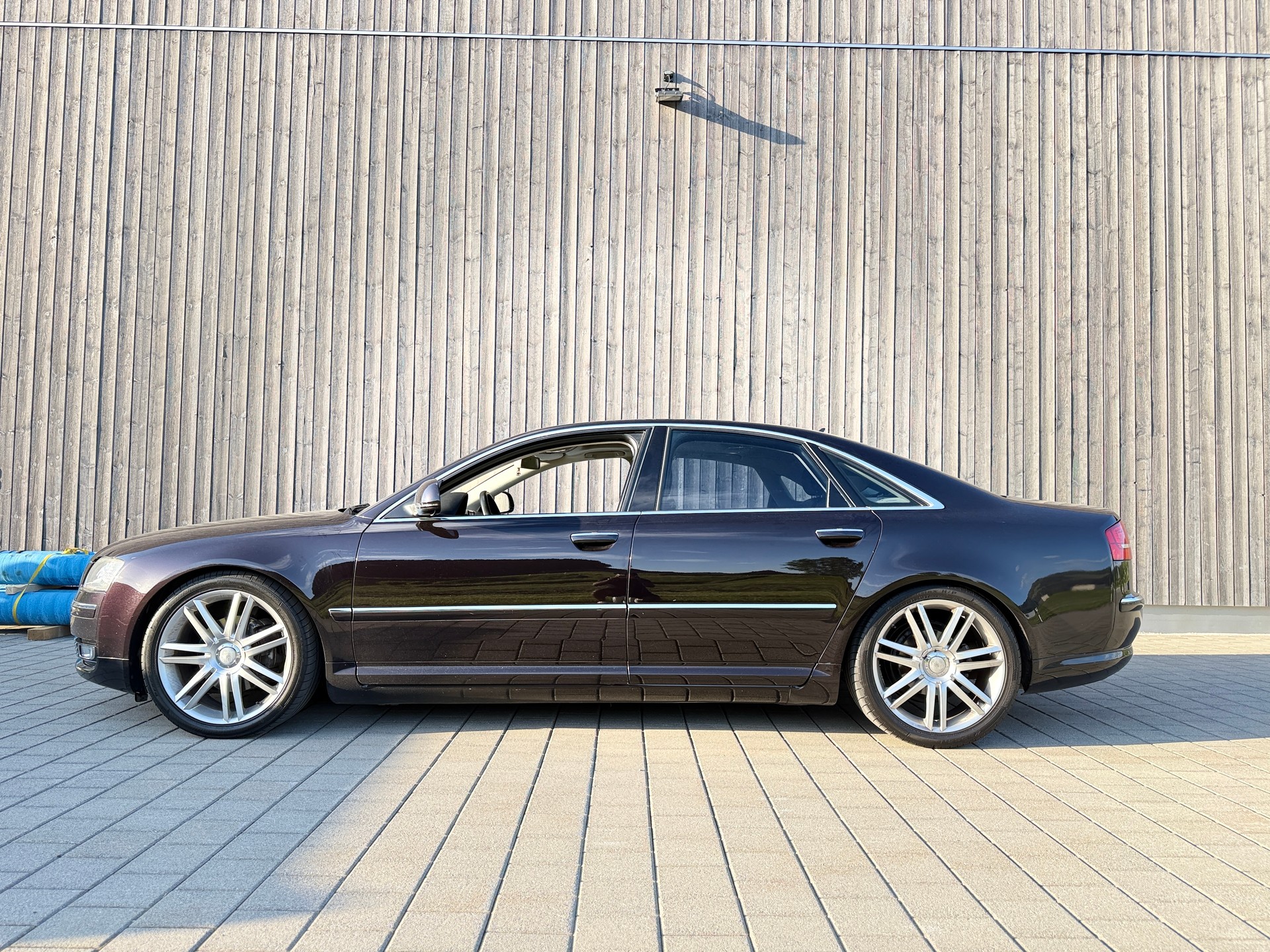 AUDI A8 3.0 TDI quattro tiptronic-image-1