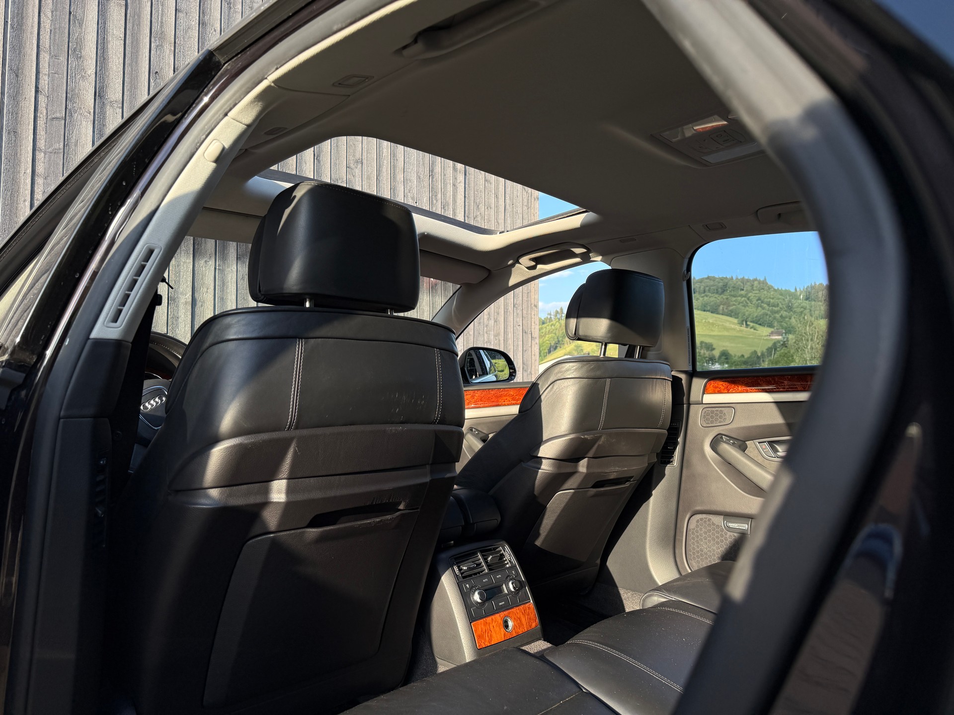 AUDI A8 3.0 TDI quattro tiptronic-image-5