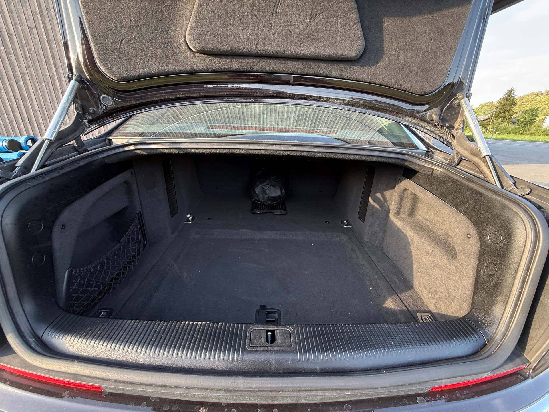 AUDI A8 3.0 TDI quattro tiptronic-image-7