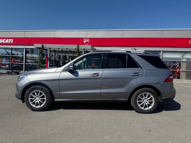 MERCEDES-BENZ ML 350 BlueTEC Executive 4Matic 7G-Tronic-image-2