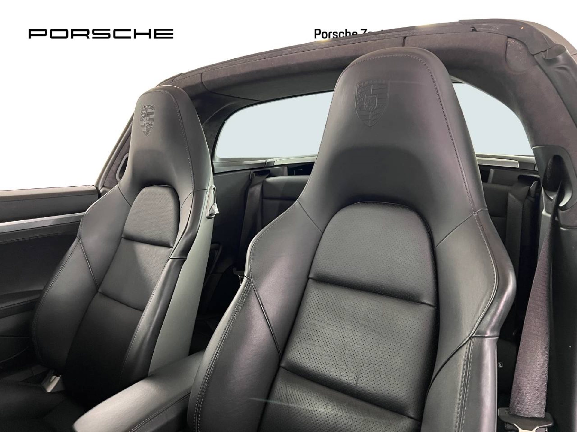 PORSCHE 911 Targa 4S-image-4