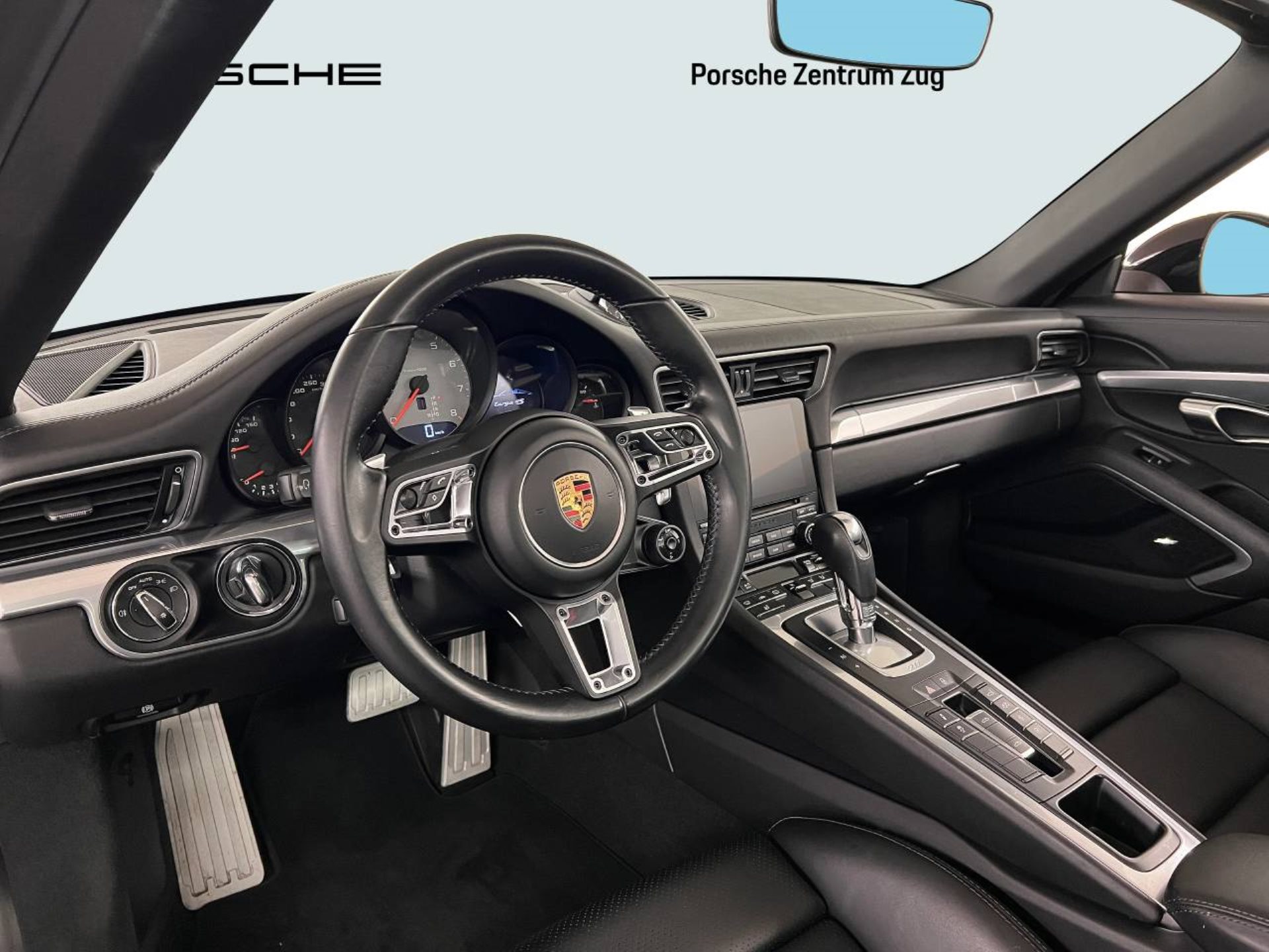 PORSCHE 911 Targa 4S-image-3