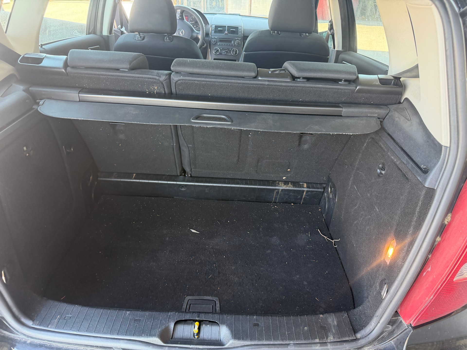 MERCEDES-BENZ A 150 Classic Edition-image-8
