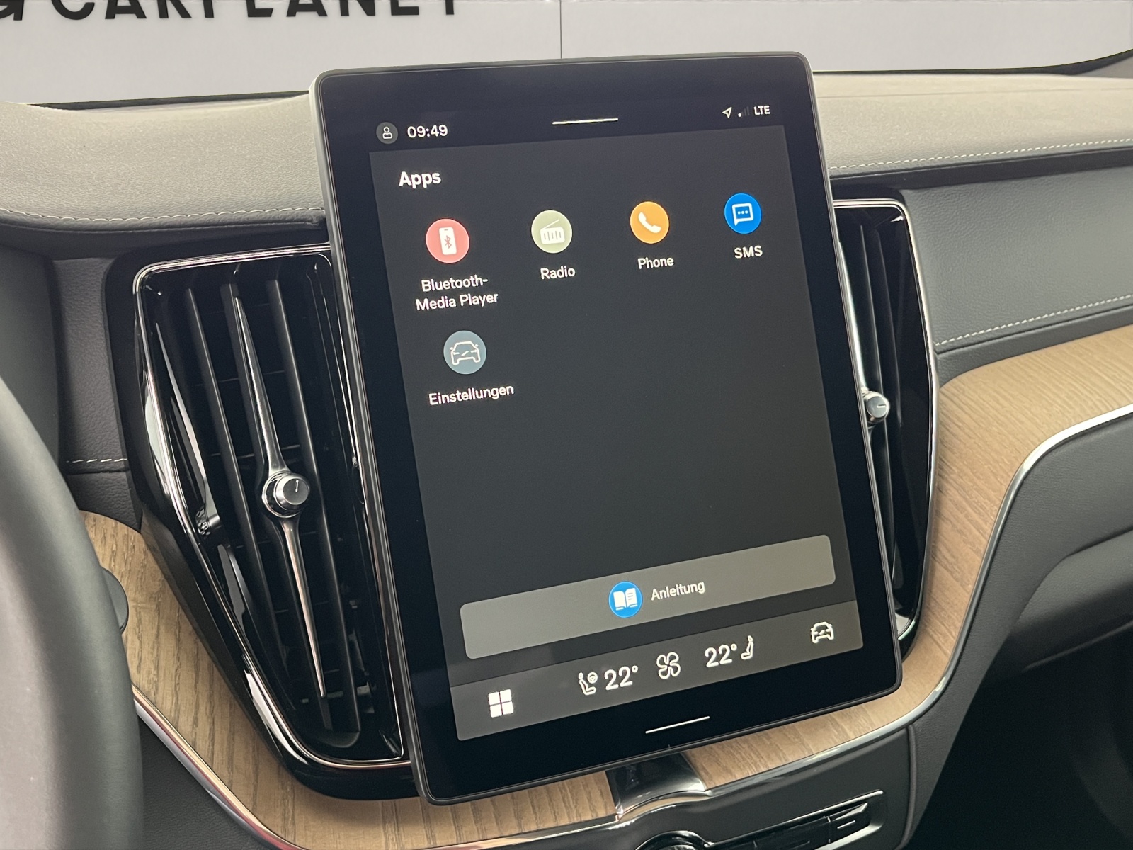 VOLVO XC60 2.0 T8 TE Ultra Dark eAWD-image-16