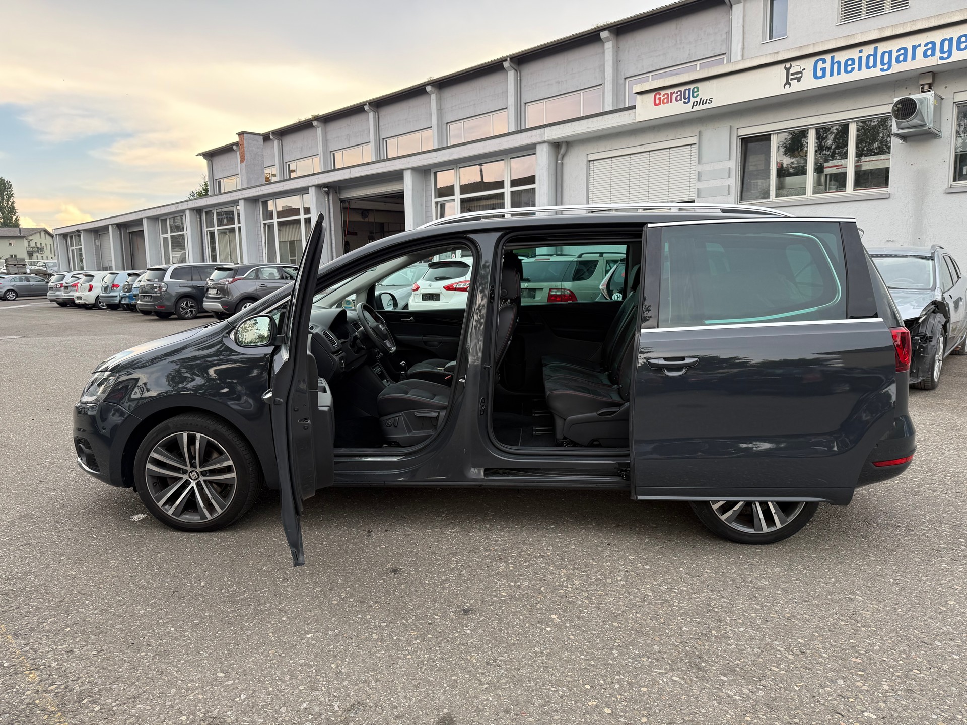 SEAT Alhambra 1.4 TSI SWISS FR-image-5