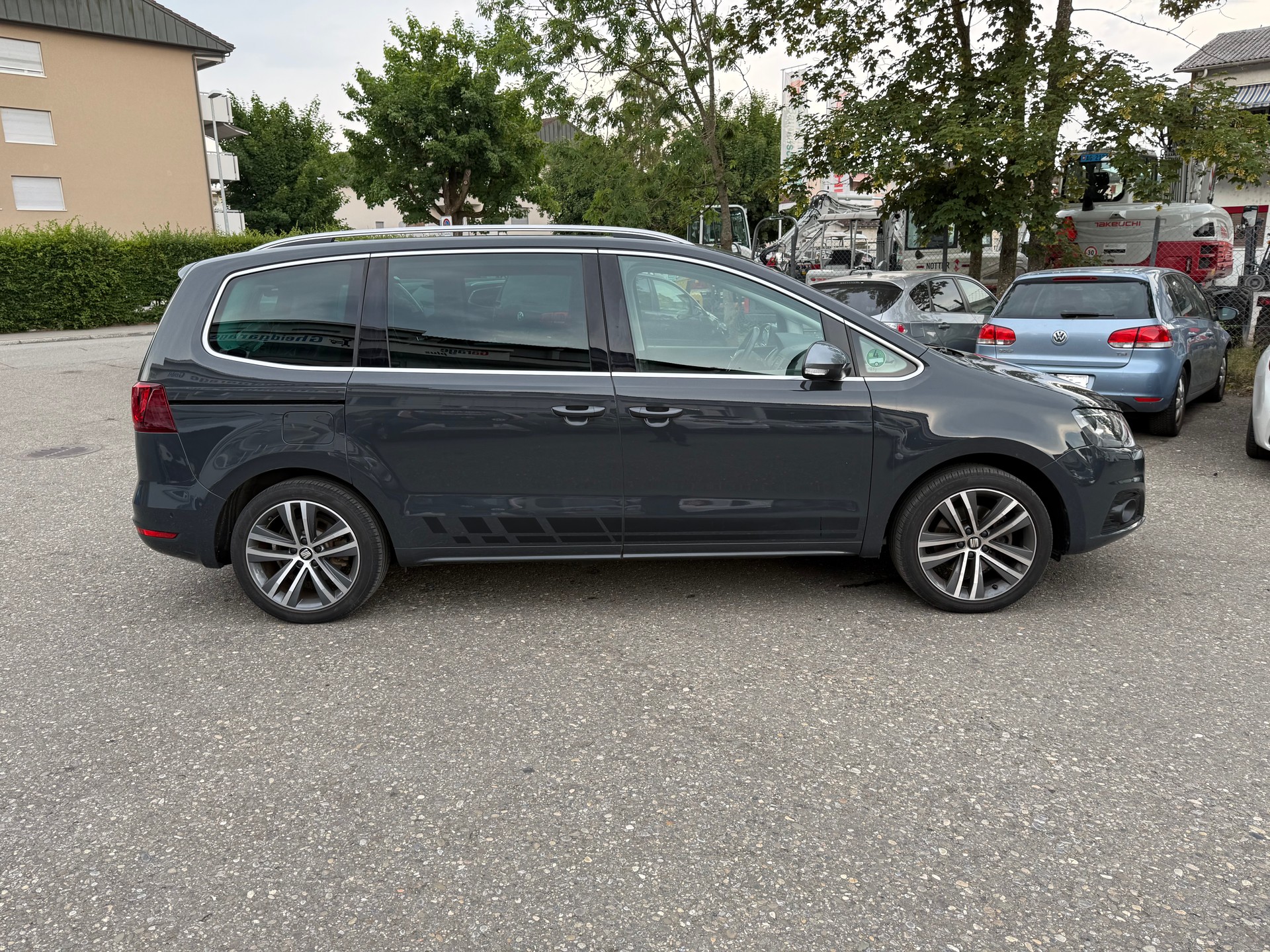 SEAT Alhambra 1.4 TSI SWISS FR-image-4