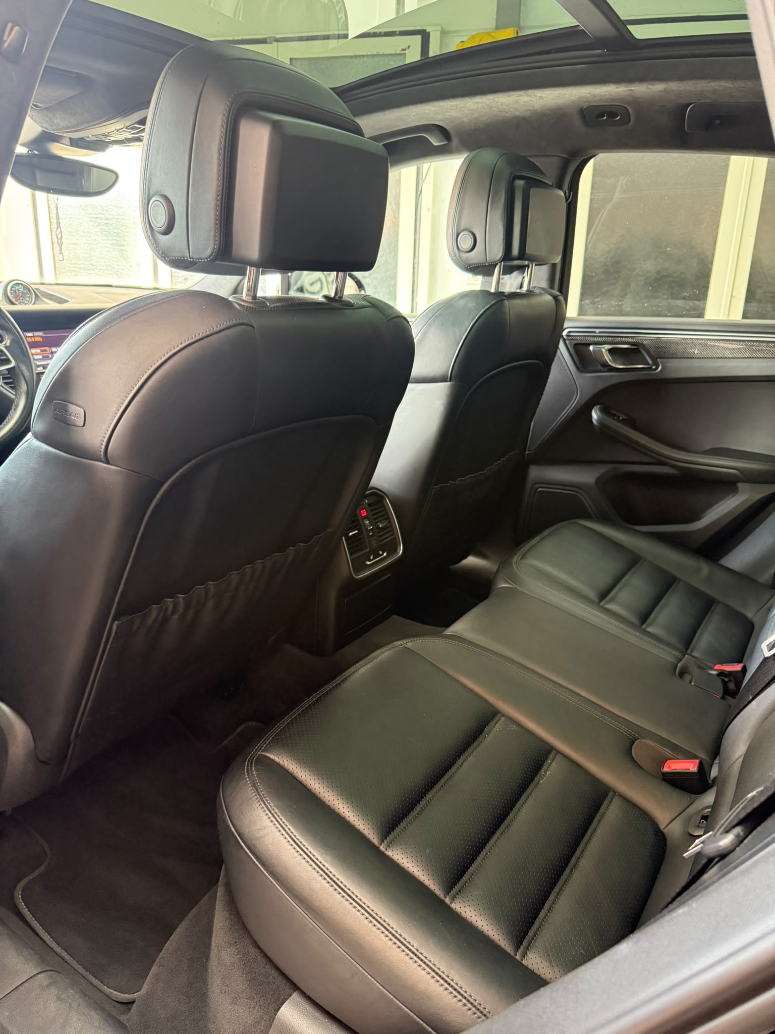 PORSCHE Macan Turbo PDK-image-6