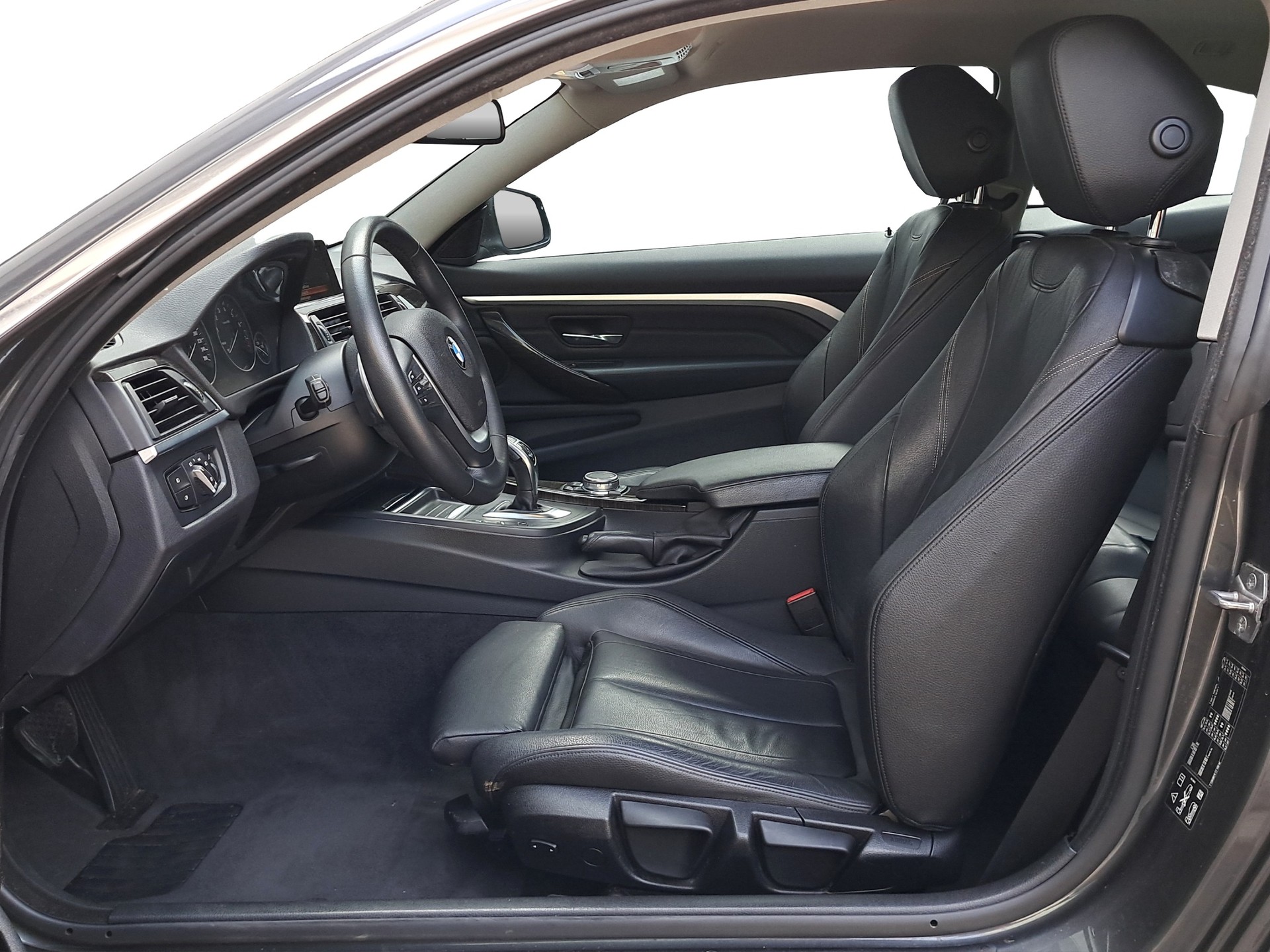 BMW 420i Coupé xDrive Luxury Line Steptronic-image-7