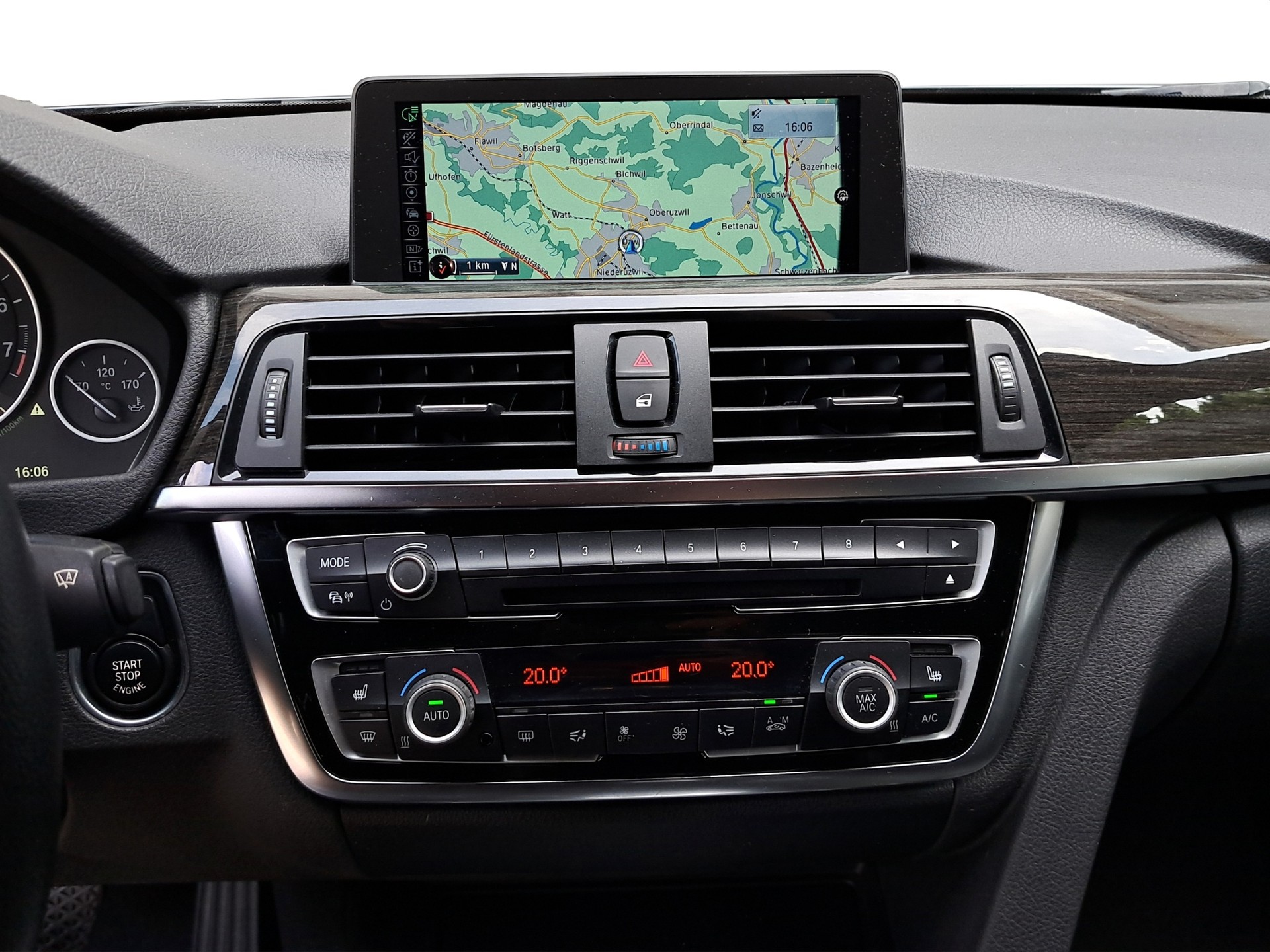 BMW 420i Coupé xDrive Luxury Line Steptronic-image-10