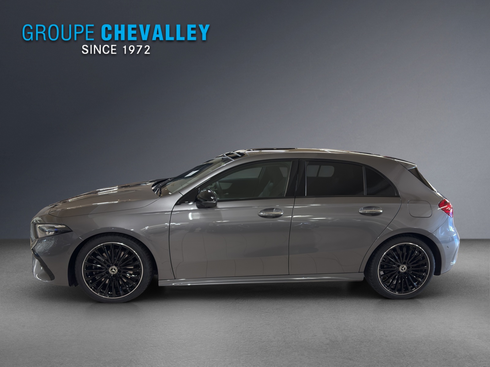 MERCEDES-BENZ A 220 4M Berline Compacte-showroom-element-1