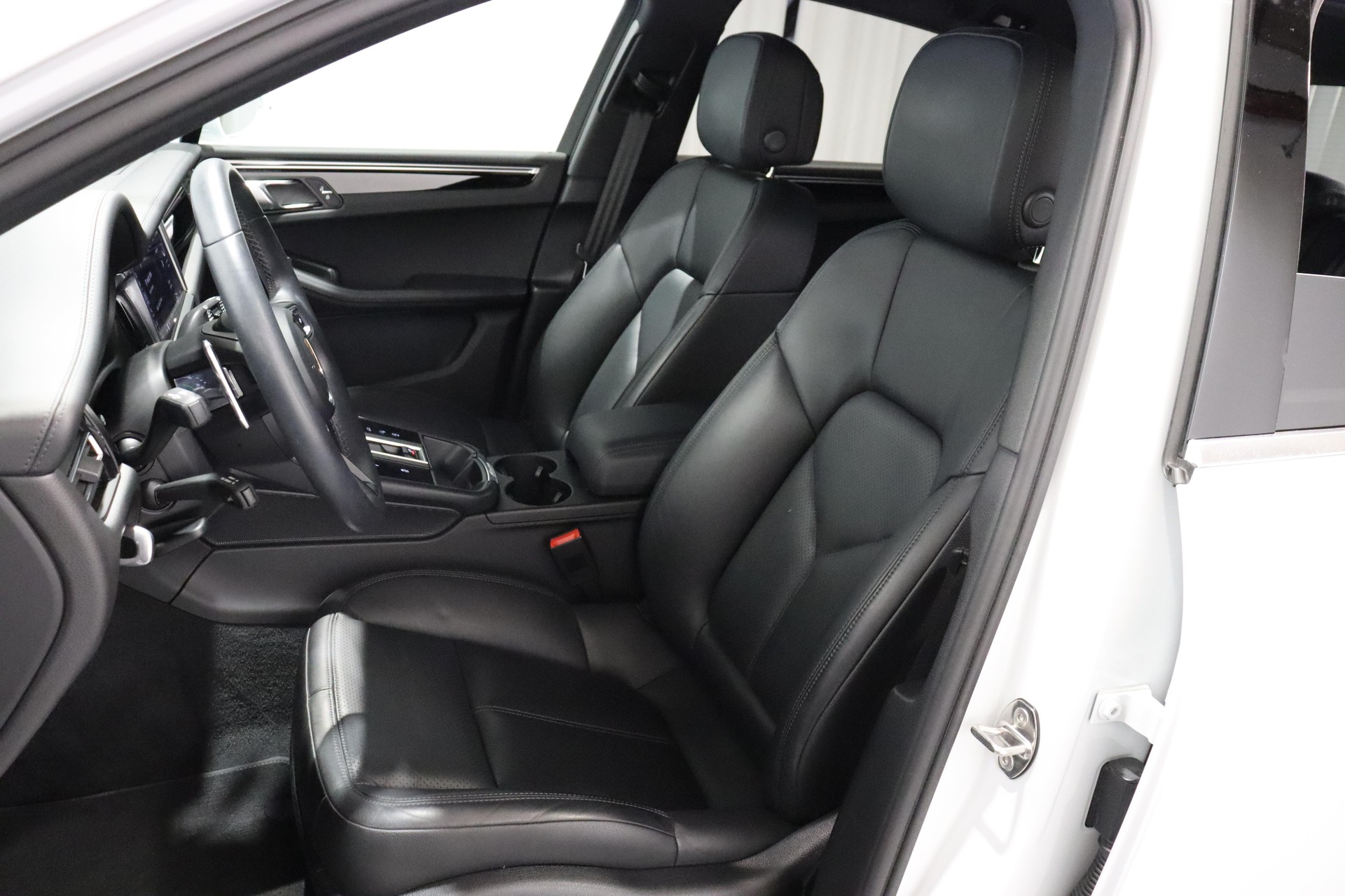 PORSCHE Macan 2.9 V6 S-image-11