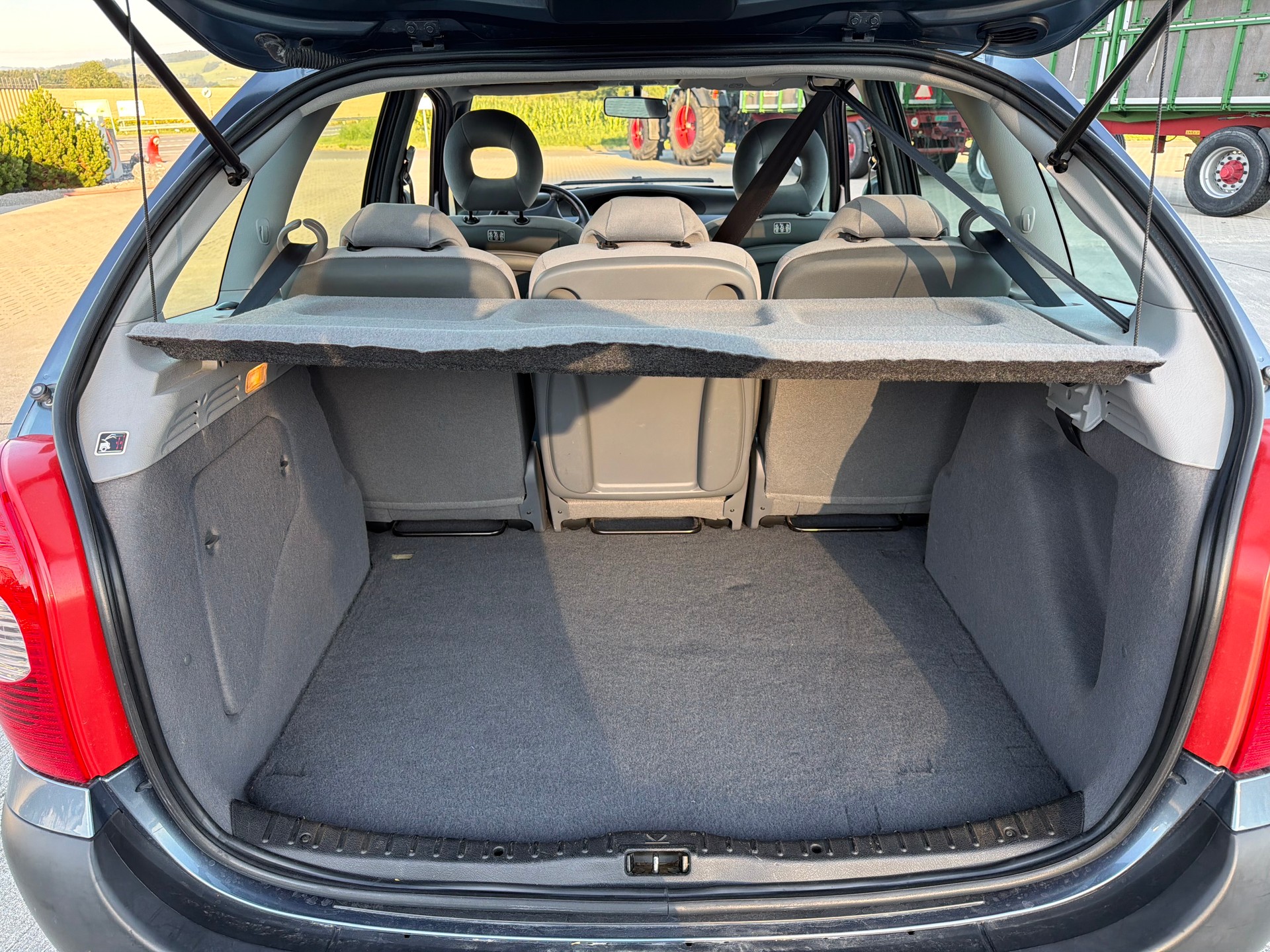 CITROEN Xsara Picasso 1.6i (X)-image-4