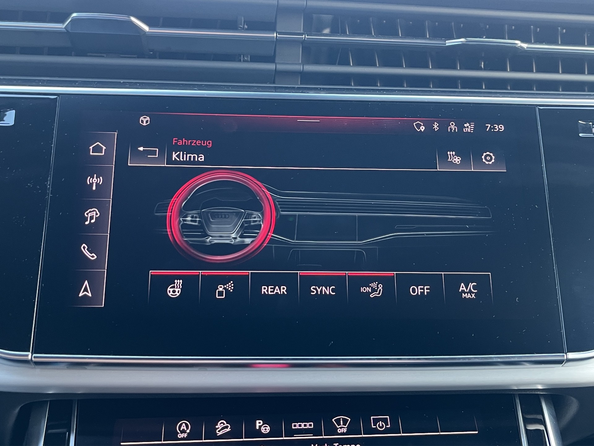AUDI SQ7 TFSI quattro tiptronic*Standheizung, 7-Plätzer, AHK, B&O Advanced Sound, (5-Jahre Garantie)-image-24
