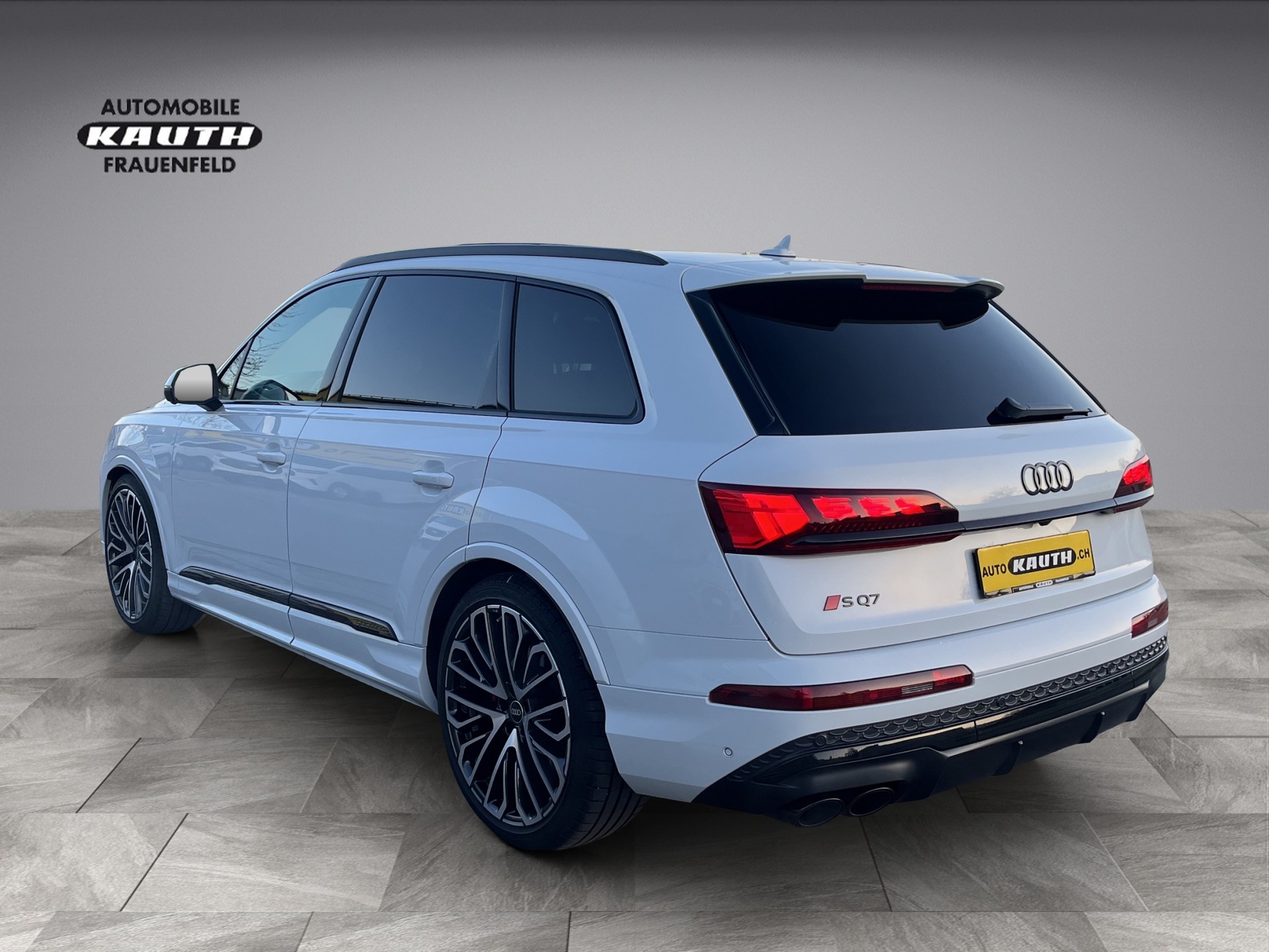 AUDI SQ7 TFSI quattro tiptronic*Standheizung, 7-Plätzer, AHK, B&O Advanced Sound, (5-Jahre Garantie)-showroom-element-2