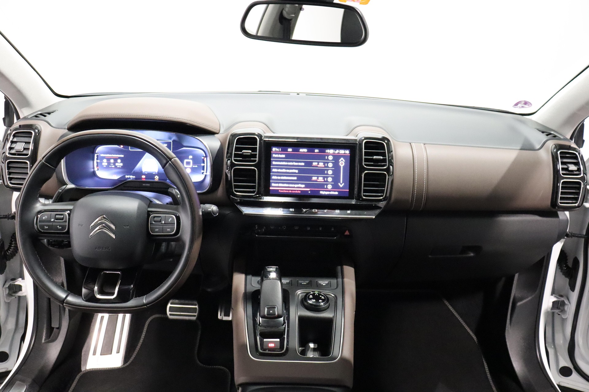 CITROEN C5 Aircross 1.6 PureTech Shine-image-6